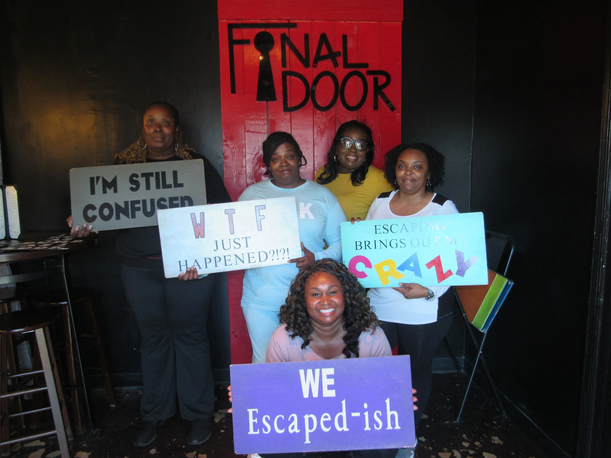the-final-door-escape-room-columbia-sc-team-photos-11-27-22  (4).JPG