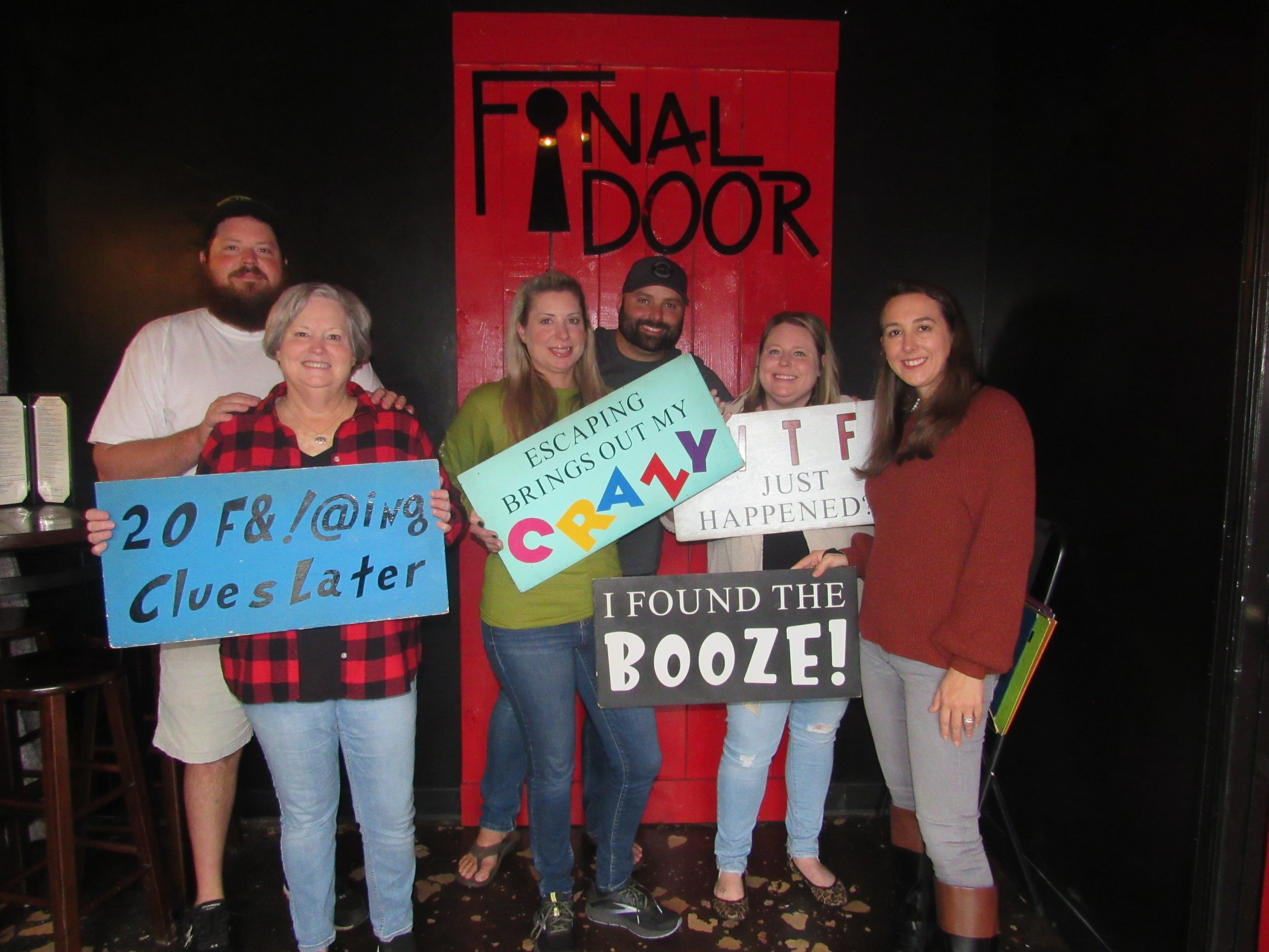 the-final-door-escape-room-columbia-sc-team-photos-12-03-22 (2).JPG