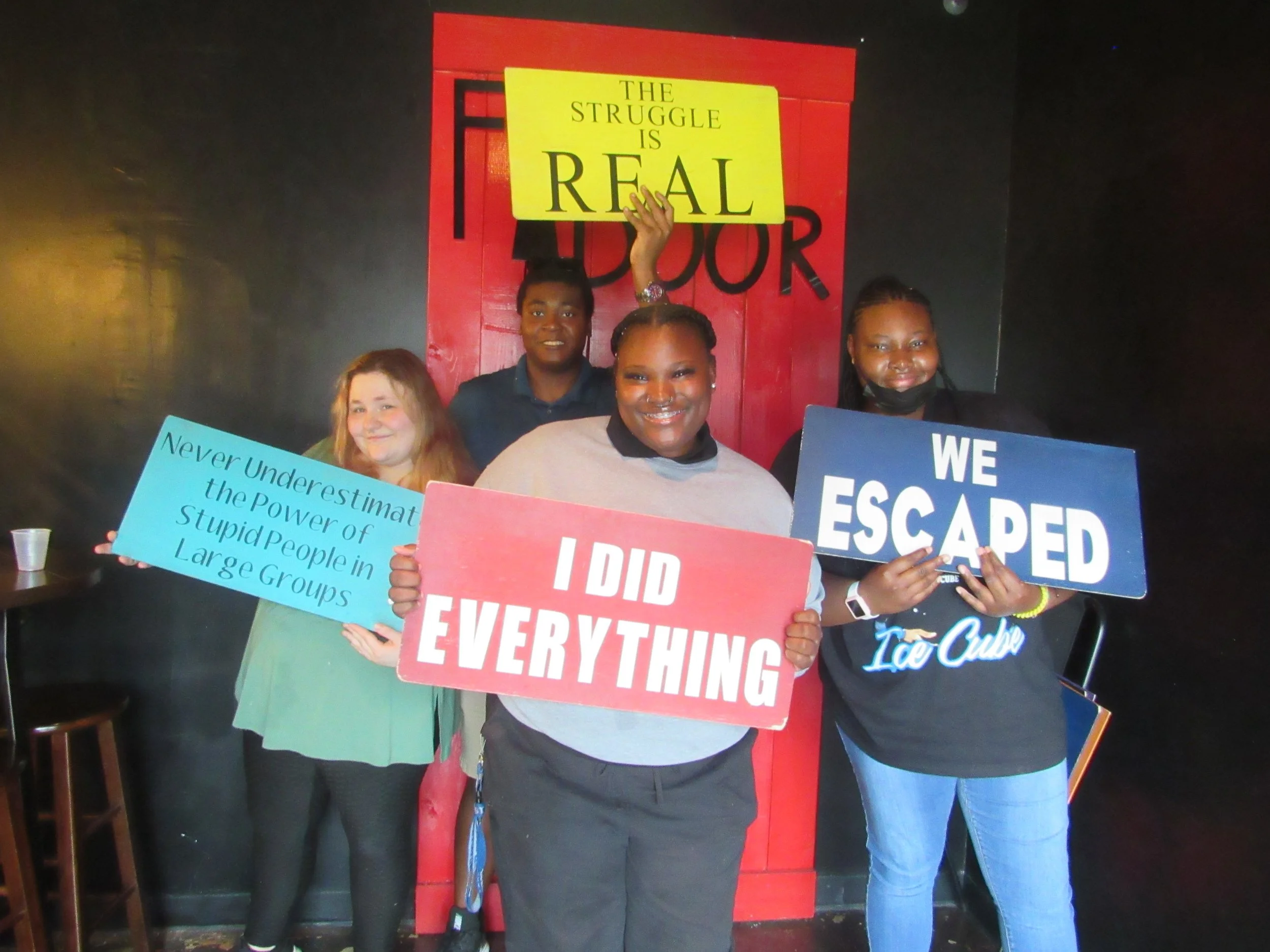 the-final-door-escape-room-columbia-sc-team-photos-12-03-22 (4).JPG