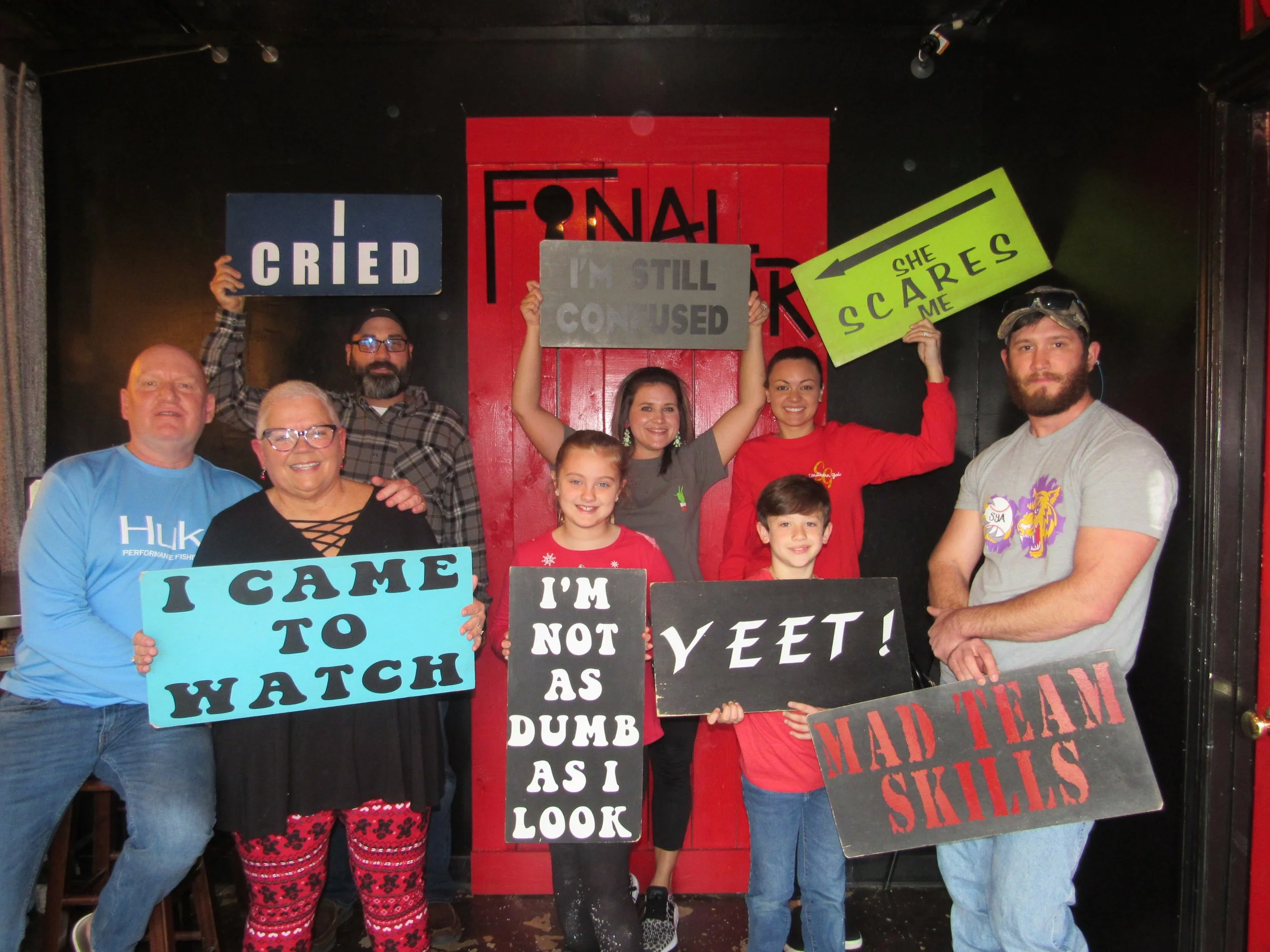 the-final-door-escape-room-columbia-sc-team-photos-12-04-22 (5).JPG