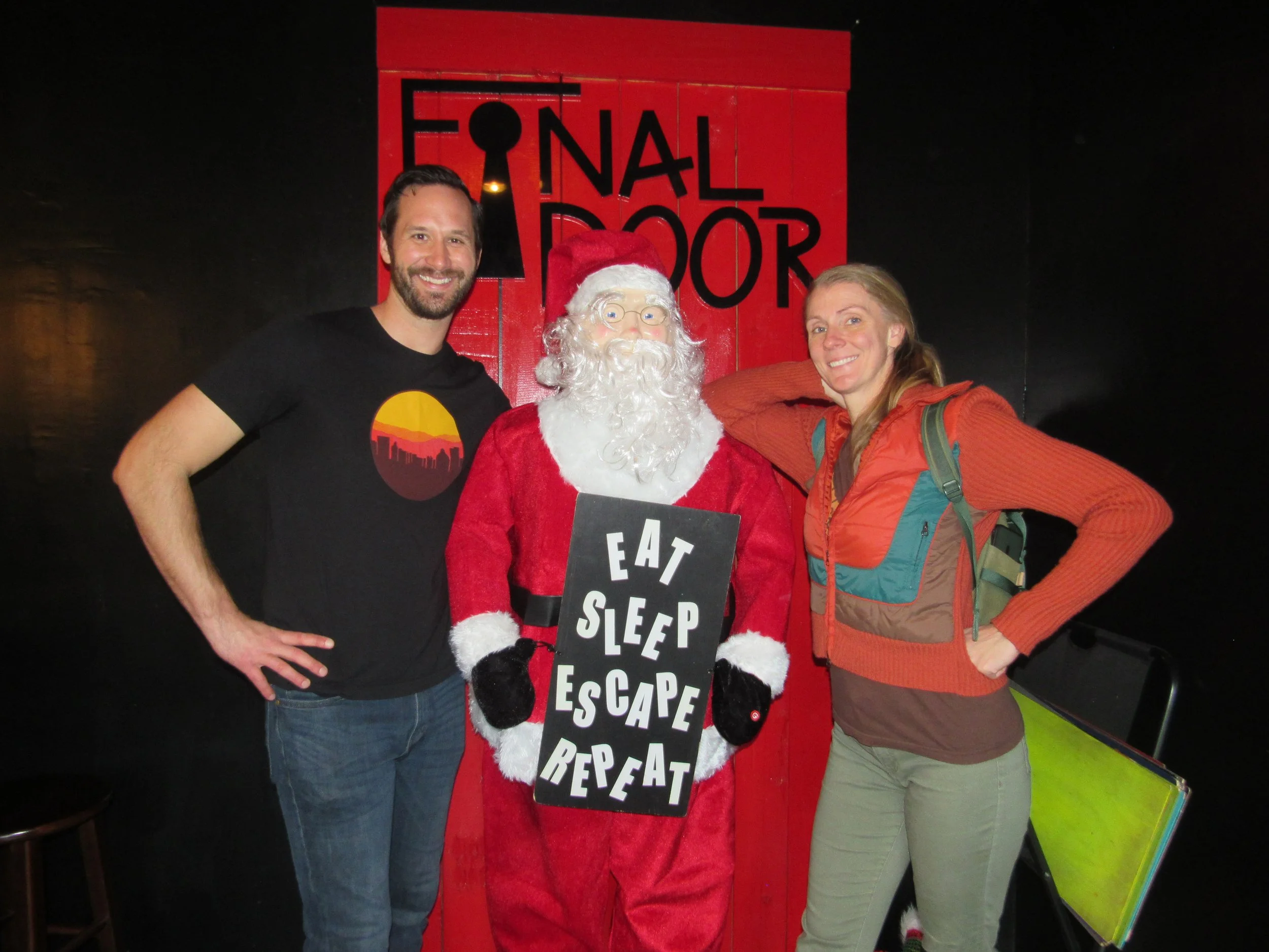 the-final-door-escape-room-columbia-sc-team-photos-12-10-22 (9).JPG