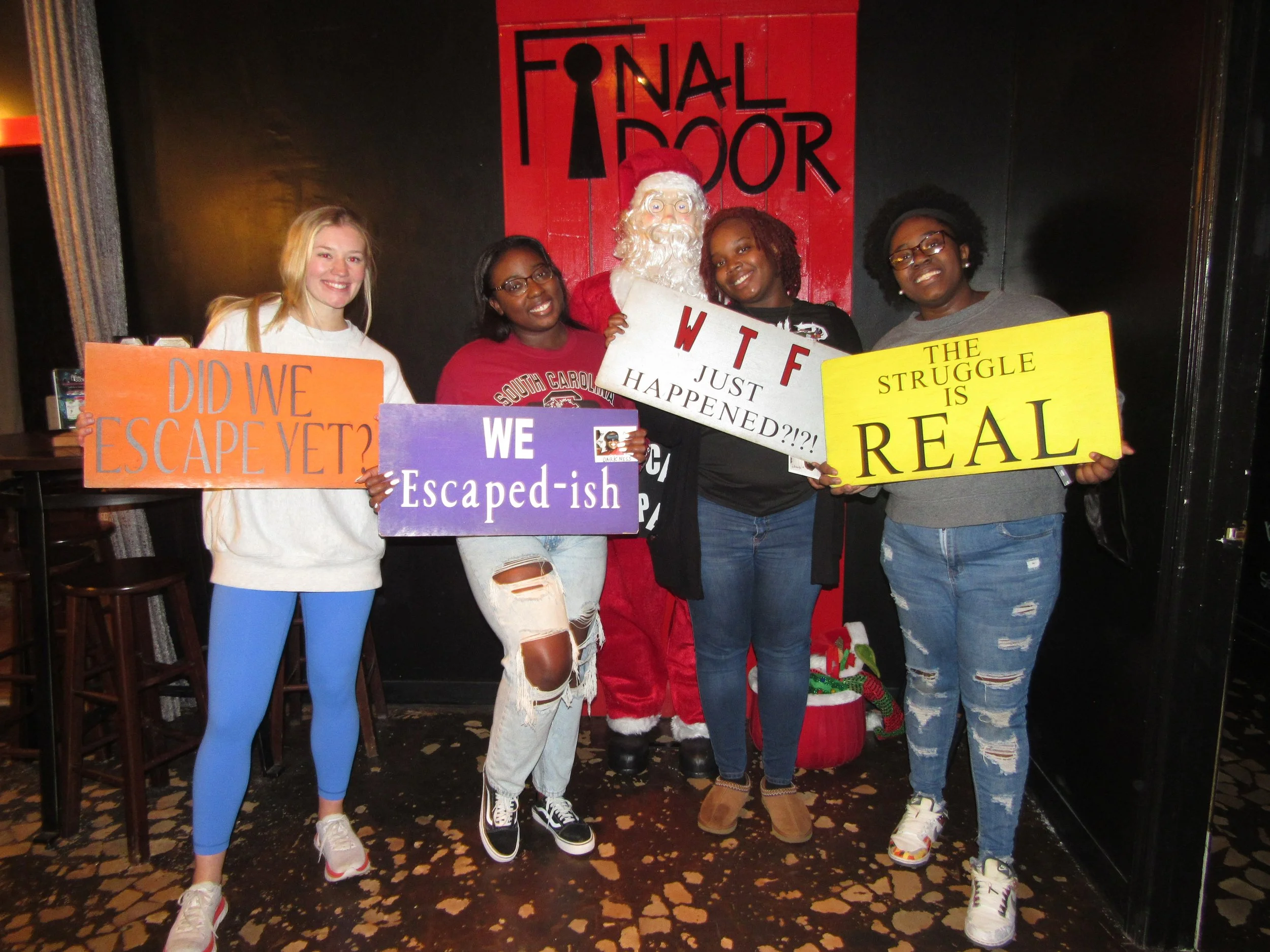 the-final-door-escape-room-columbia-sc-team-photos-12-12-22 (2).JPG