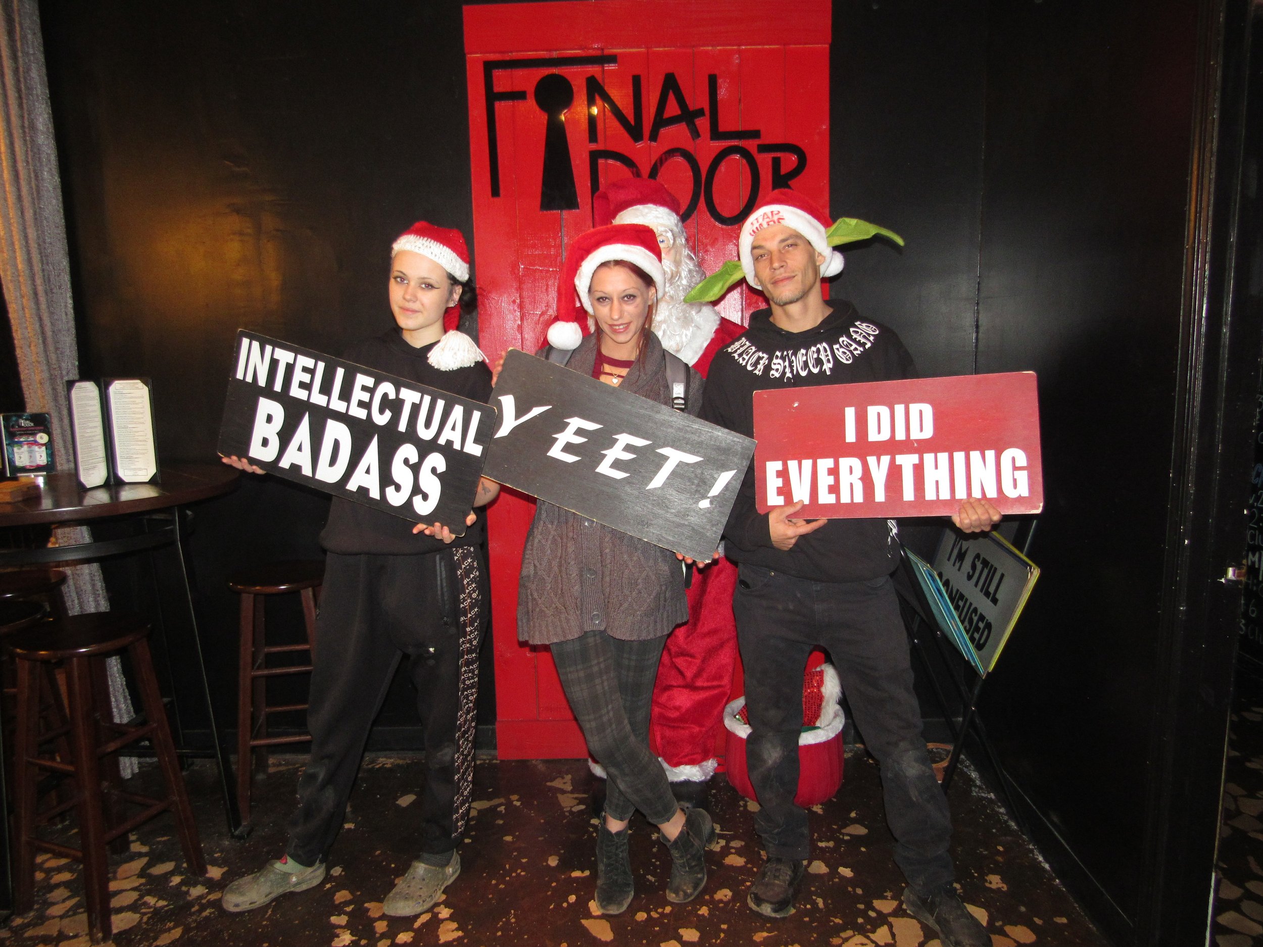 the-final-door-escape-room-columbia-sc-team-photos-12-12-22 (3).JPG