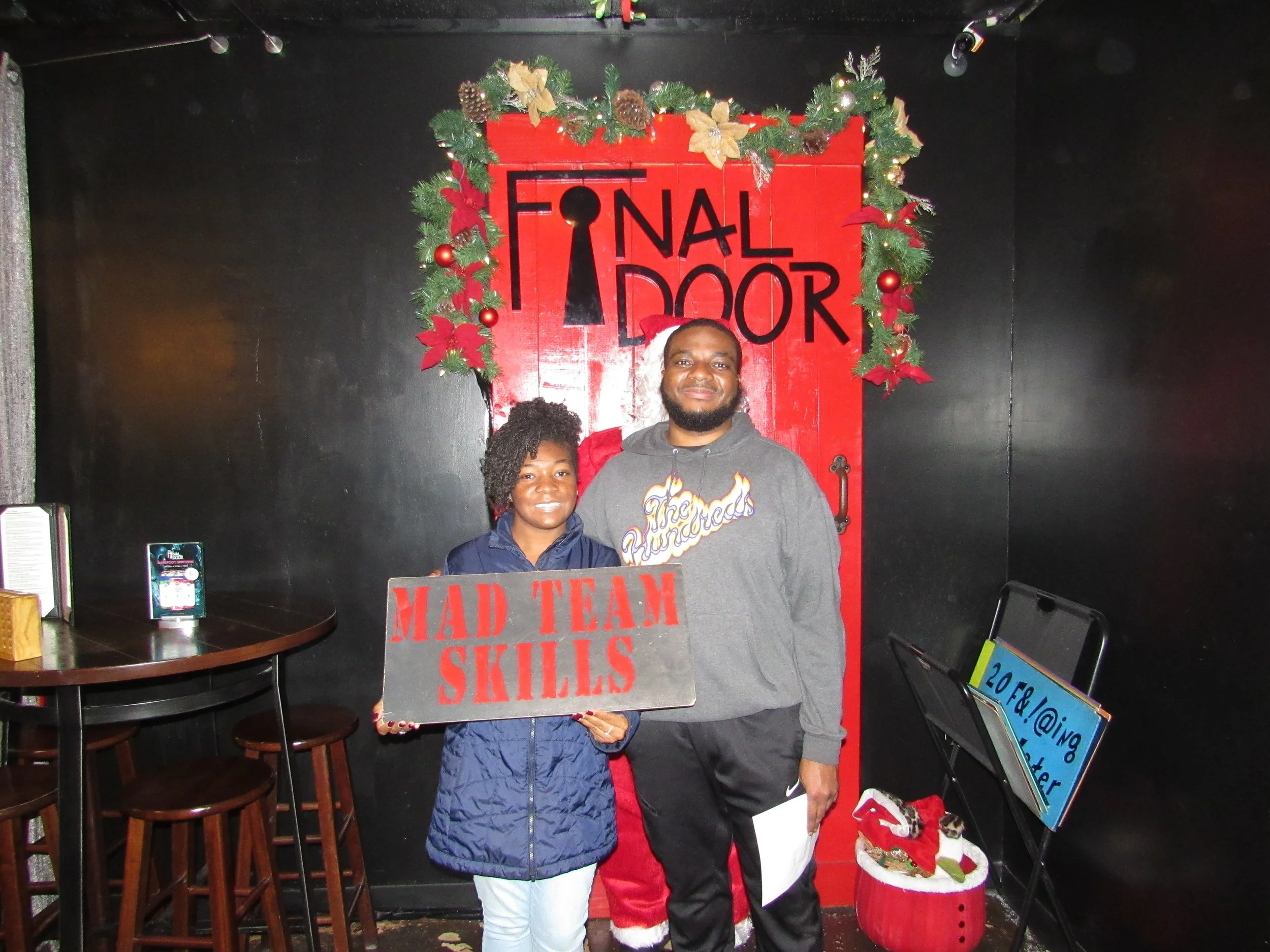 the-final-door-escape-room-columbia-sc-team-photos-12-16-22 (5).JPG