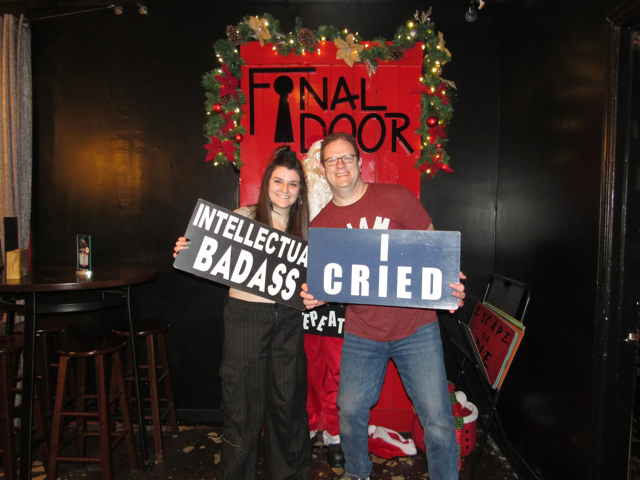 the-final-door-escape-room-columbia-sc-team-photos-12-16-22 (9).JPG