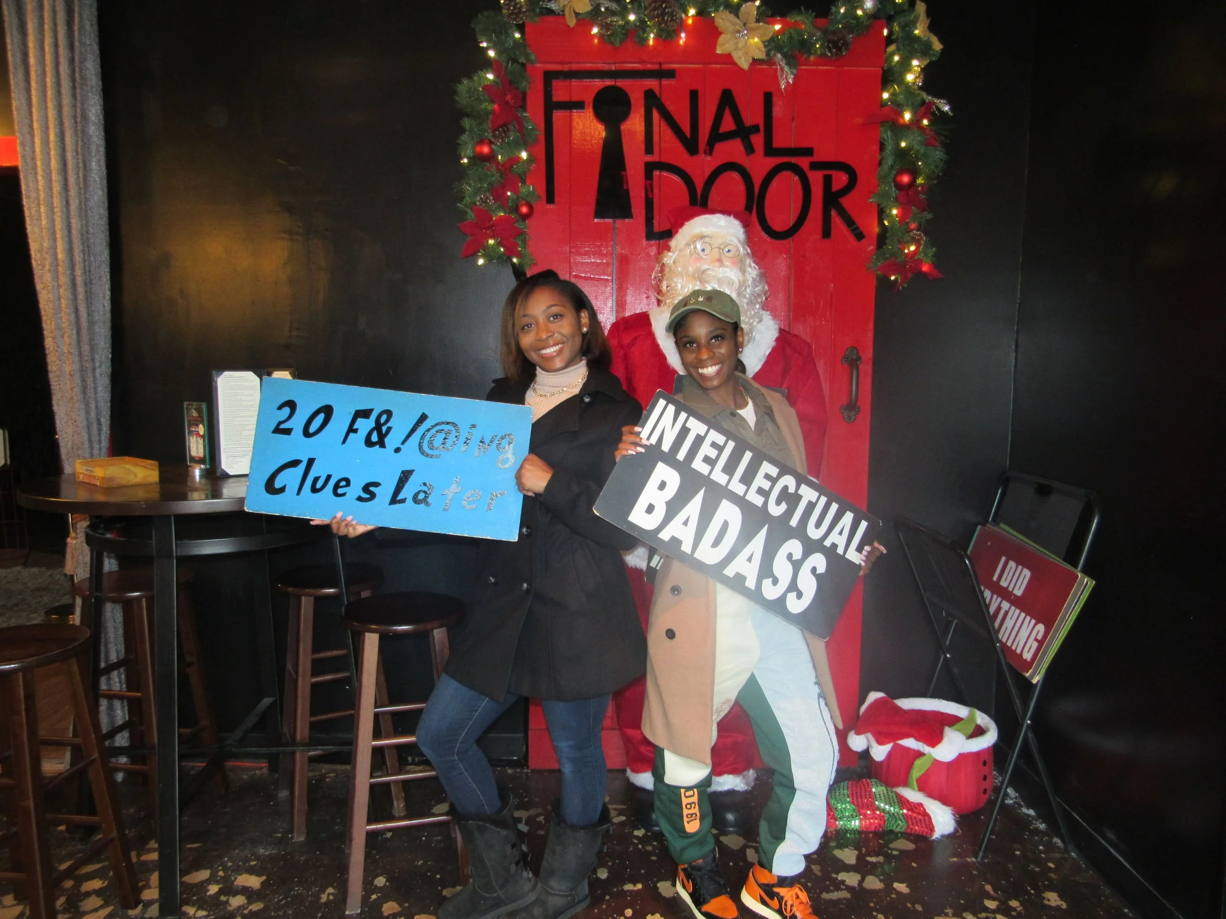 the-final-door-escape-room-columbia-sc-team-photos-12-17-22 (3).JPG