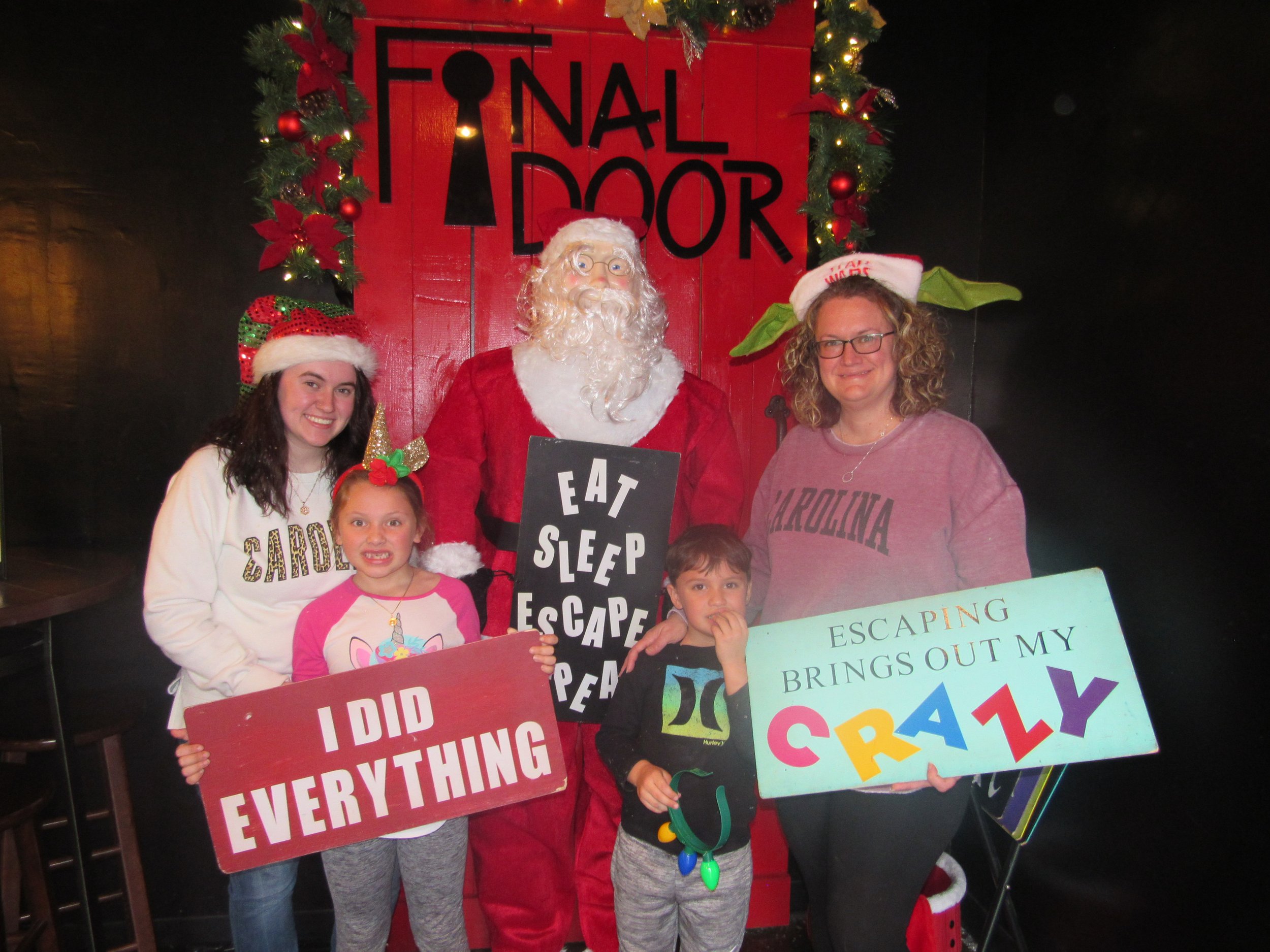 the-final-door-escape-room-columbia-sc-team-photos-12-17-22 (6).JPG