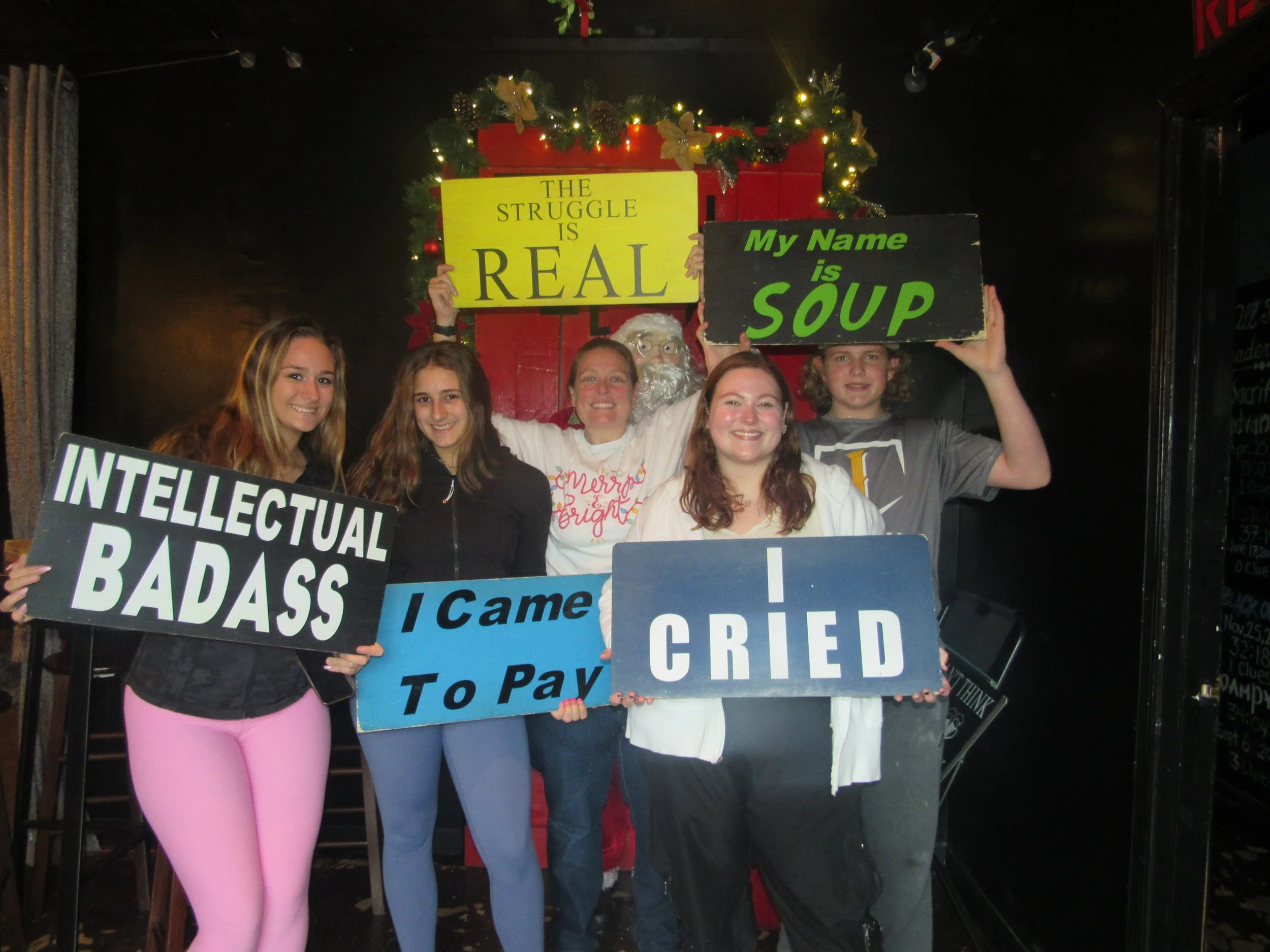 the-final-door-escape-room-columbia-sc-team-photos-12-20-22 (1).JPG