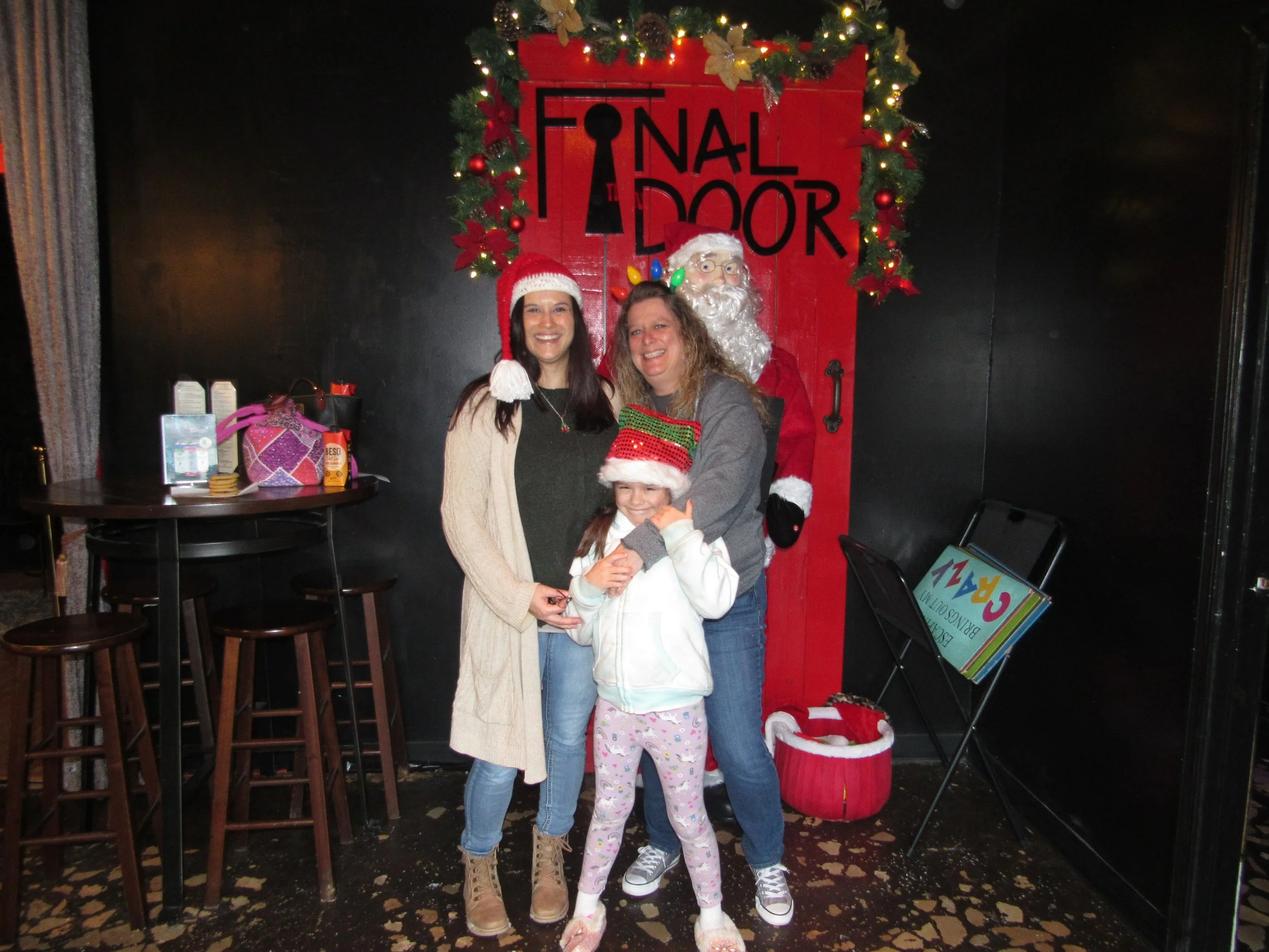 the-final-door-escape-room-columbia-sc-team-photos-12-21-22 (4).JPG