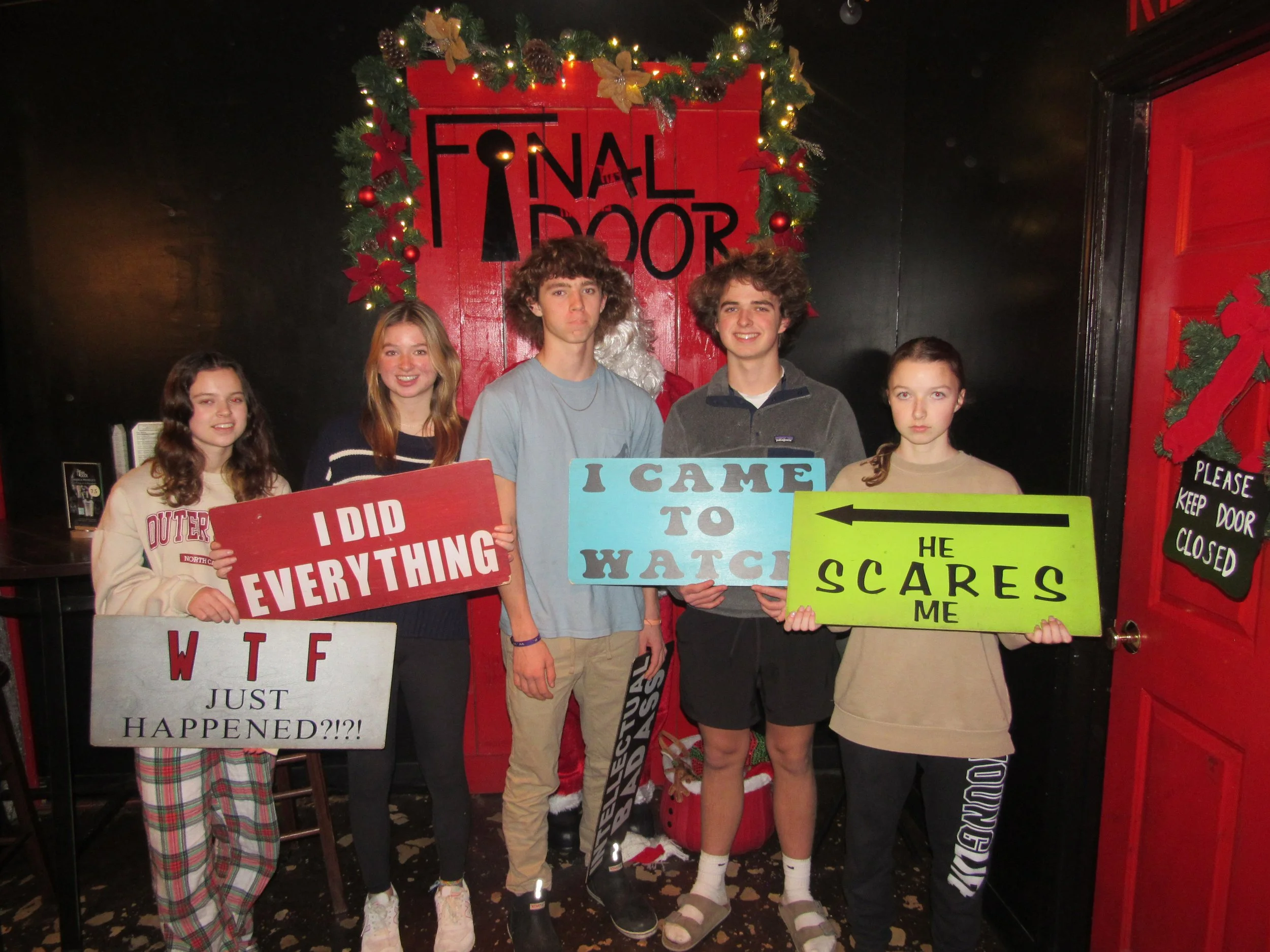 the-final-door-escape-room-columbia-sc-team-photos-12-21-22 (10).JPG