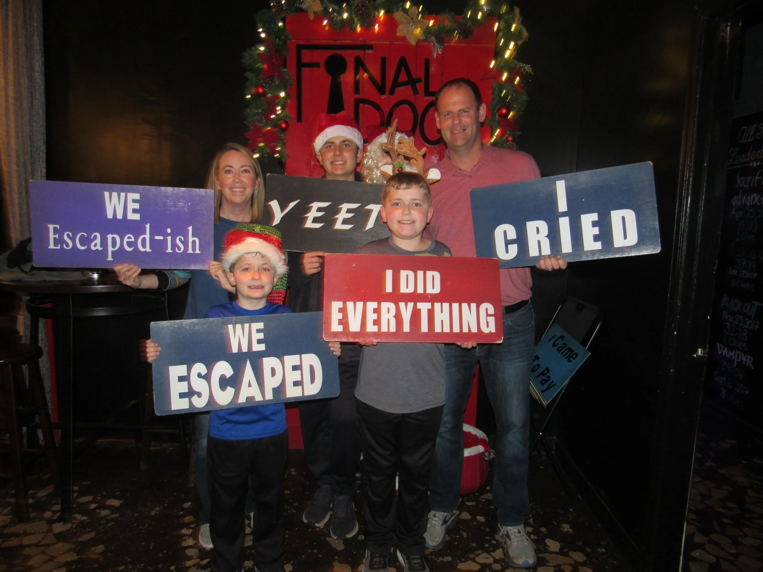 the-final-door-escape-room-columbia-sc-team-photos-12-21-22 (12).JPG