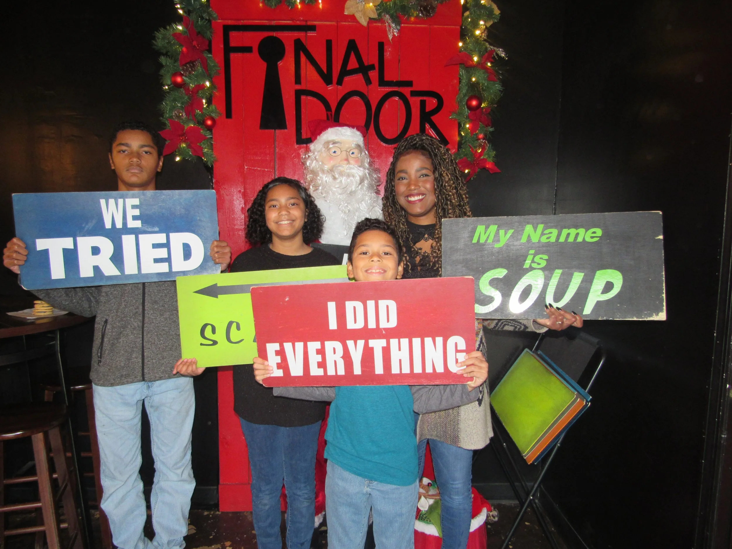 the-final-door-escape-room-columbia-sc-team-photos-12-22-22 (2).JPG