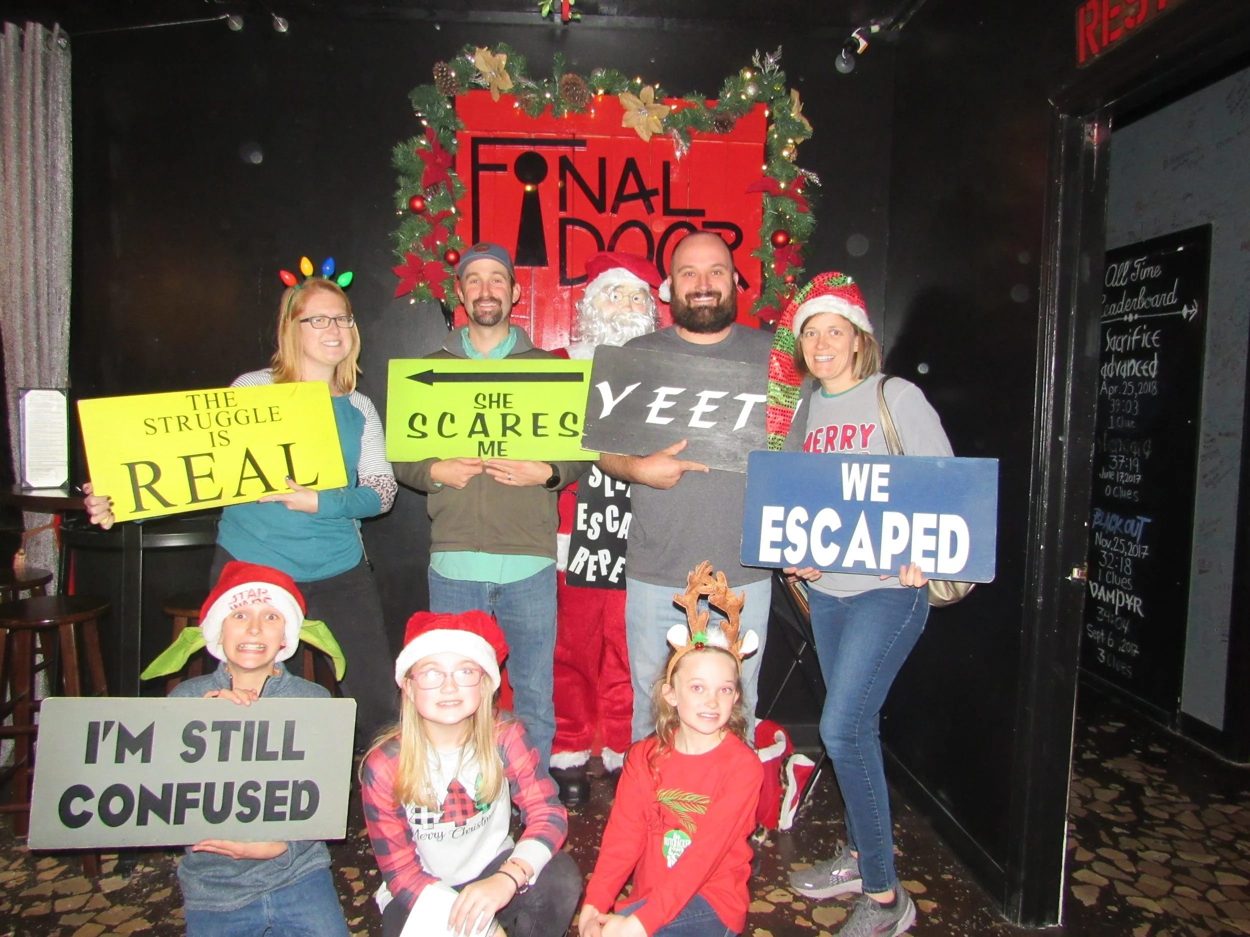 the-final-door-escape-room-columbia-sc-team-photos-12-22-22 (11).JPG