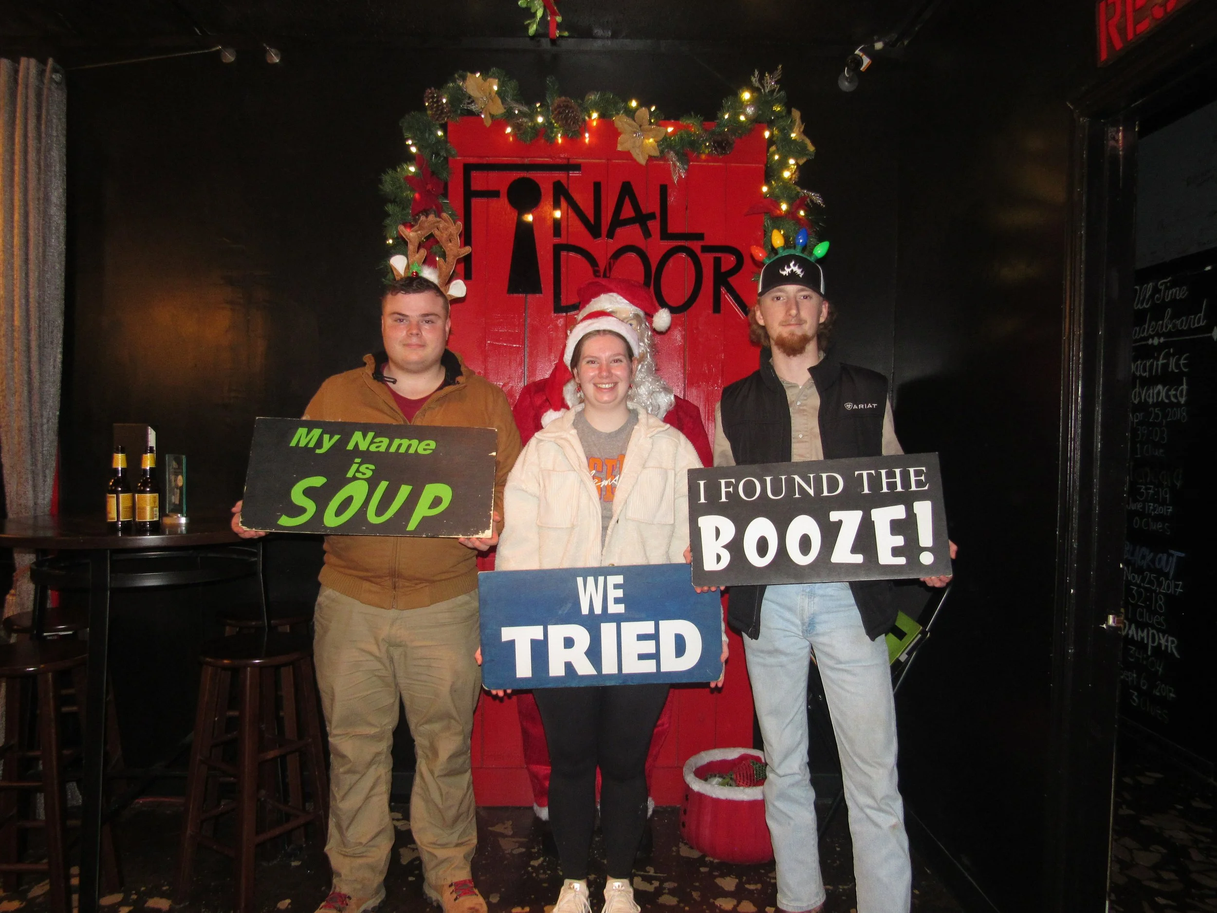 the-final-door-escape-room-columbia-sc-team-photos-12-22-22 (22).JPG