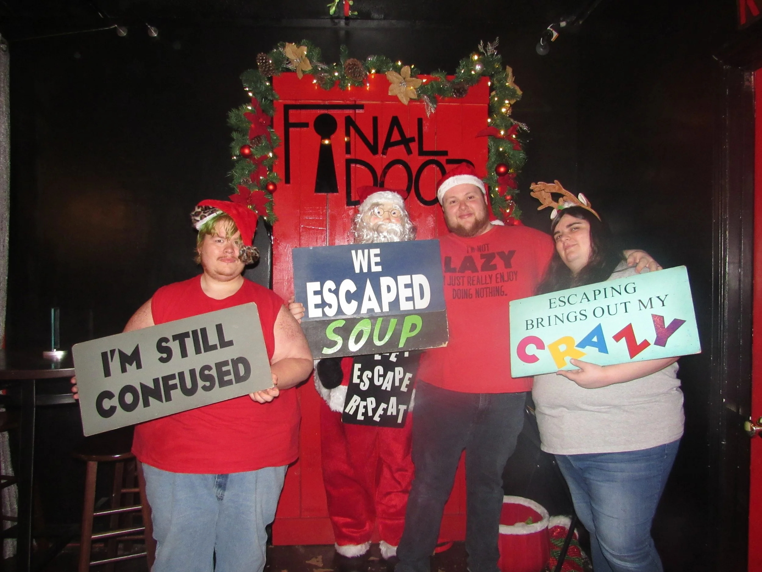 the-final-door-escape-room-columbia-sc-team-photos-12-18-22 (10).JPG