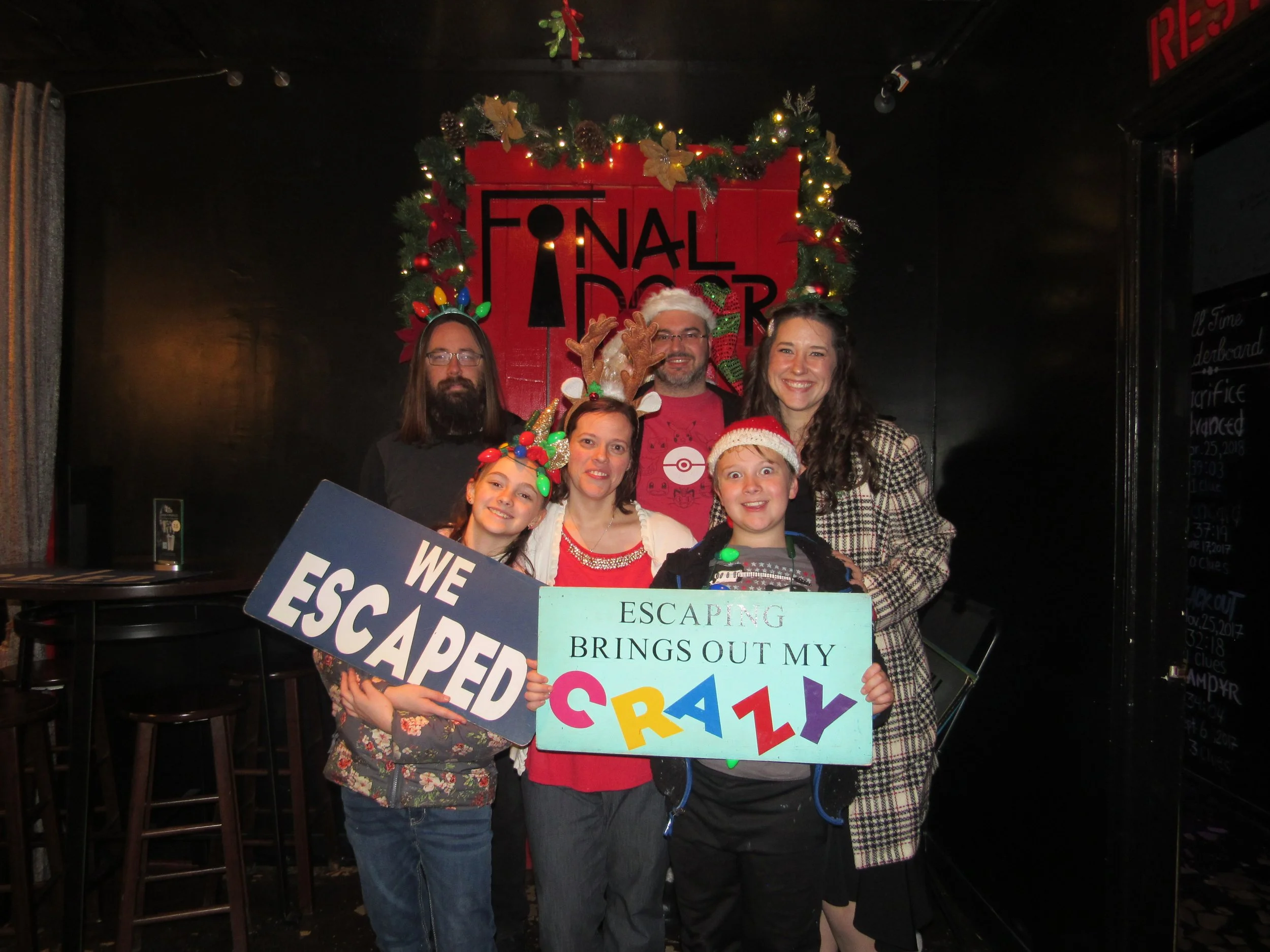 the-final-door-escape-room-columbia-sc-team-photos-12-23-22 (6).JPG