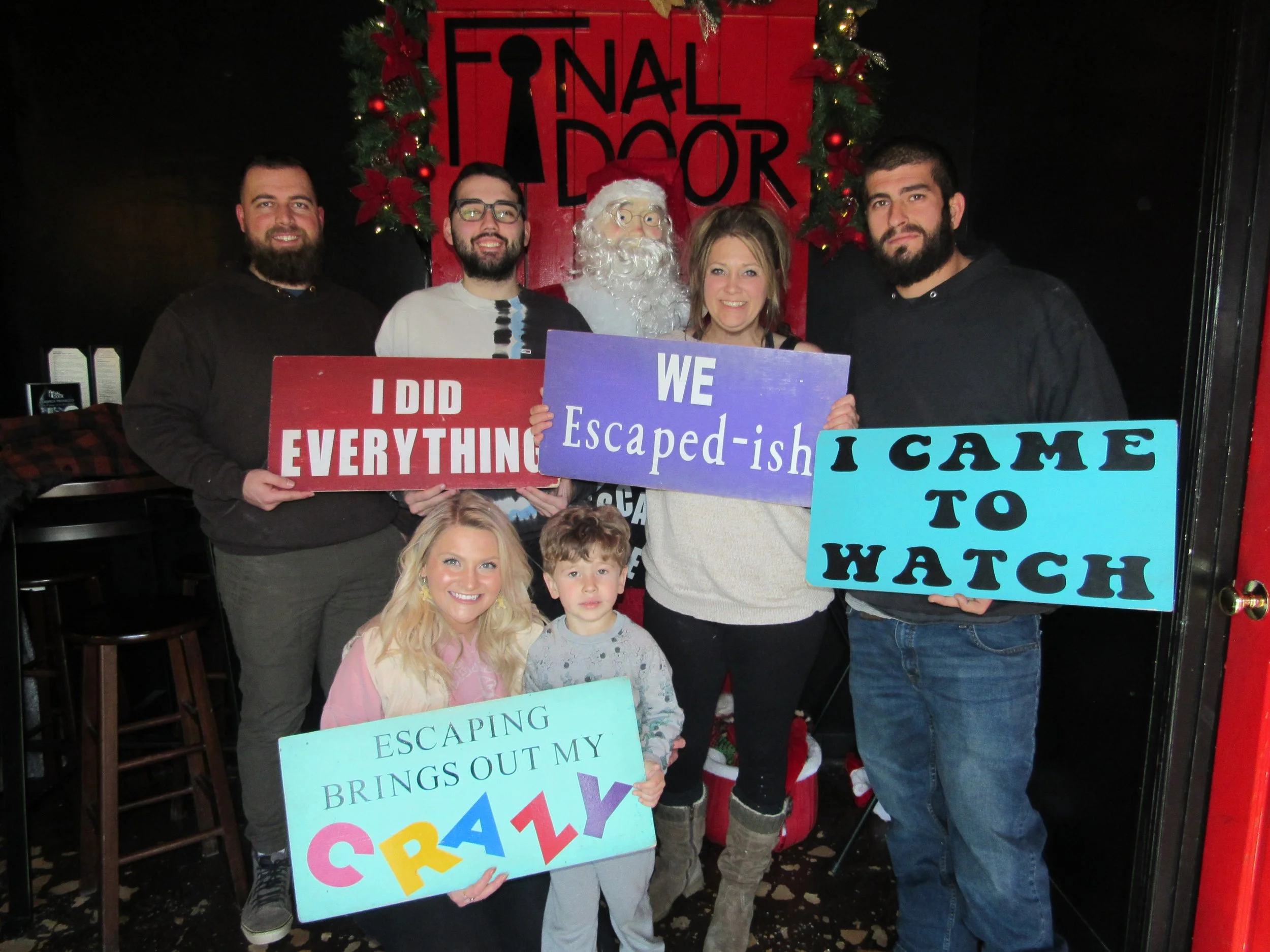 the-final-door-escape-room-columbia-sc-team-photos-12-24-22 (4).JPG