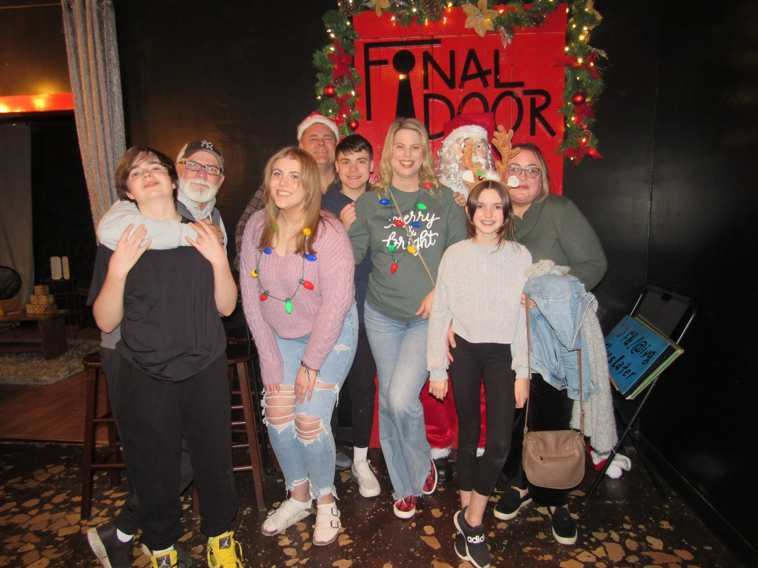 the-final-door-escape-room-columbia-sc-team-photos-12-24-22 (8).JPG