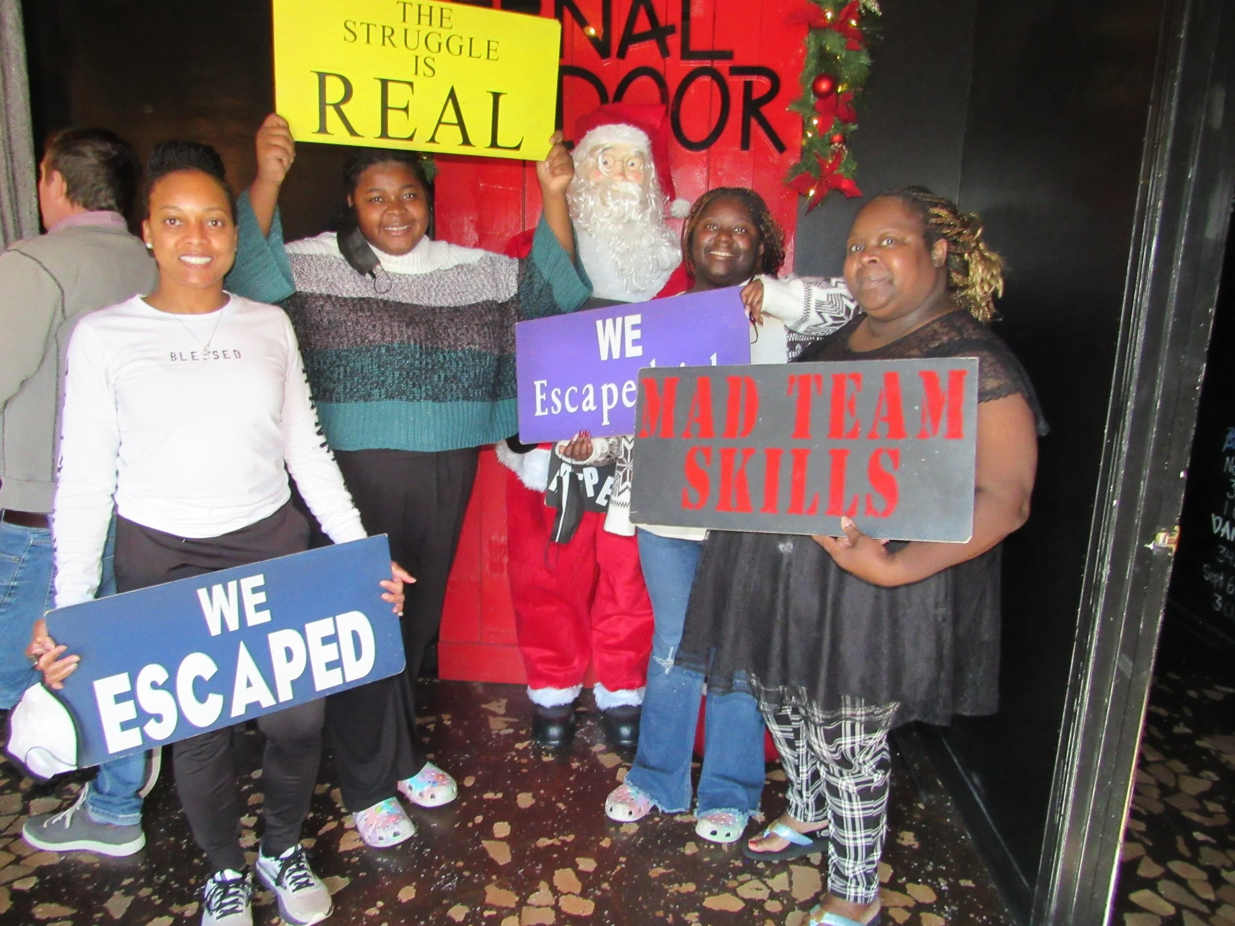 the-final-door-escape-room-columbia-sc-team-photos-12-26-22 (6).JPG