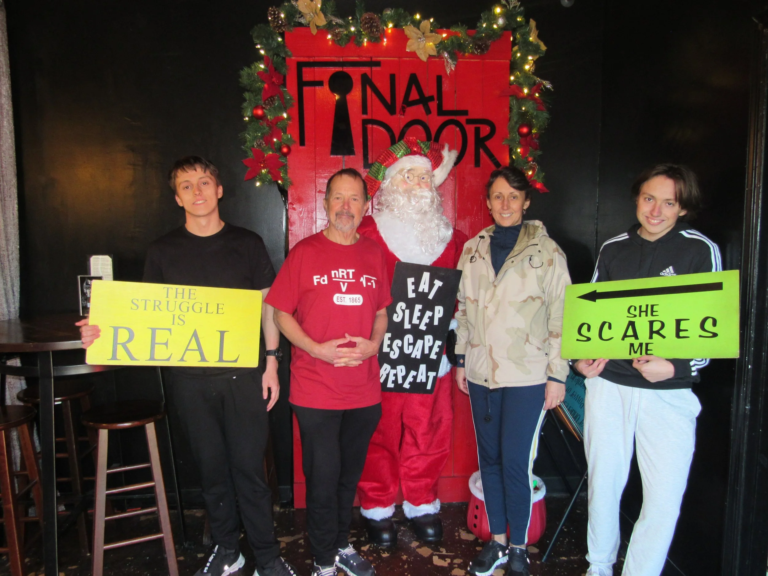 the-final-door-escape-room-columbia-sc-team-photos-12-26-22 (11).JPG