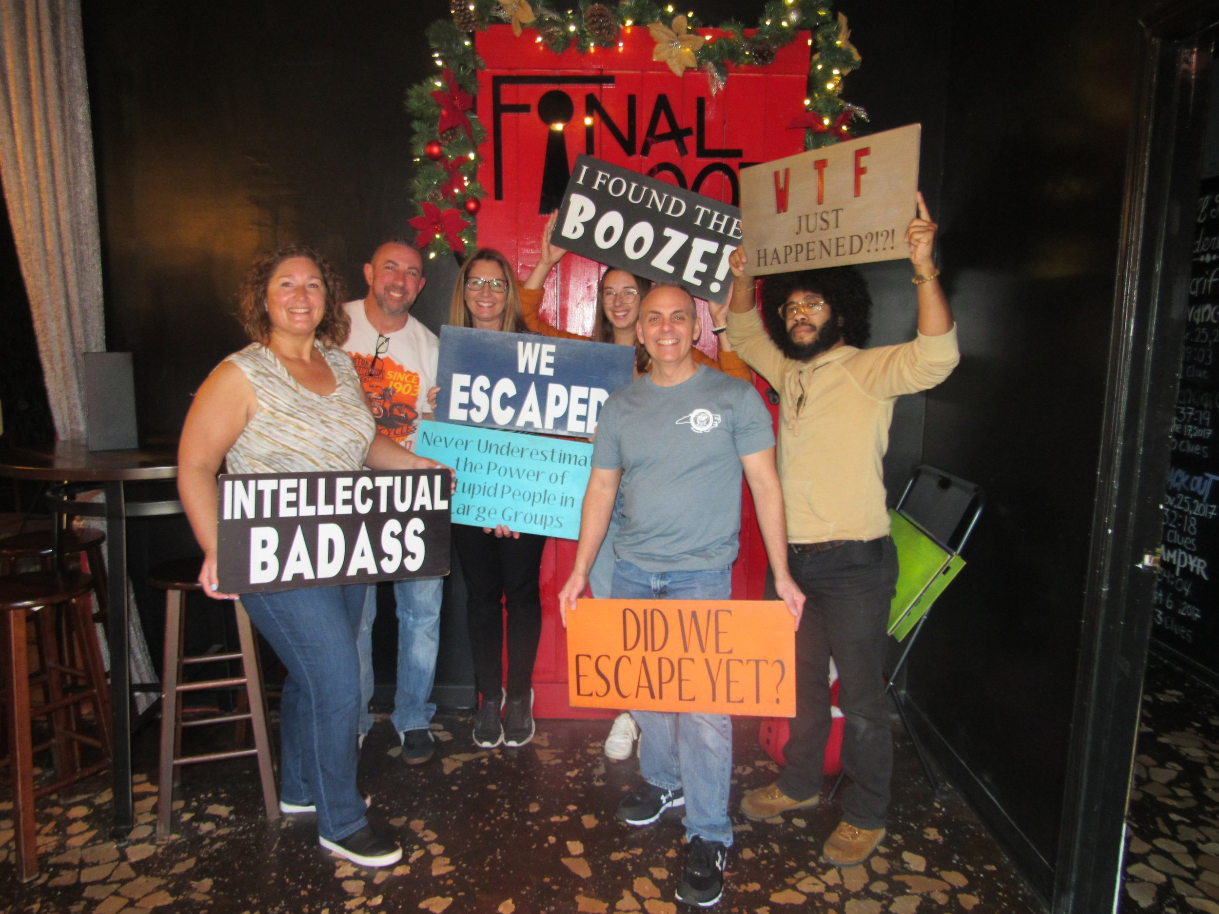 the-final-door-escape-room-columbia-sc-team-photos-01-02-23 (8).JPG
