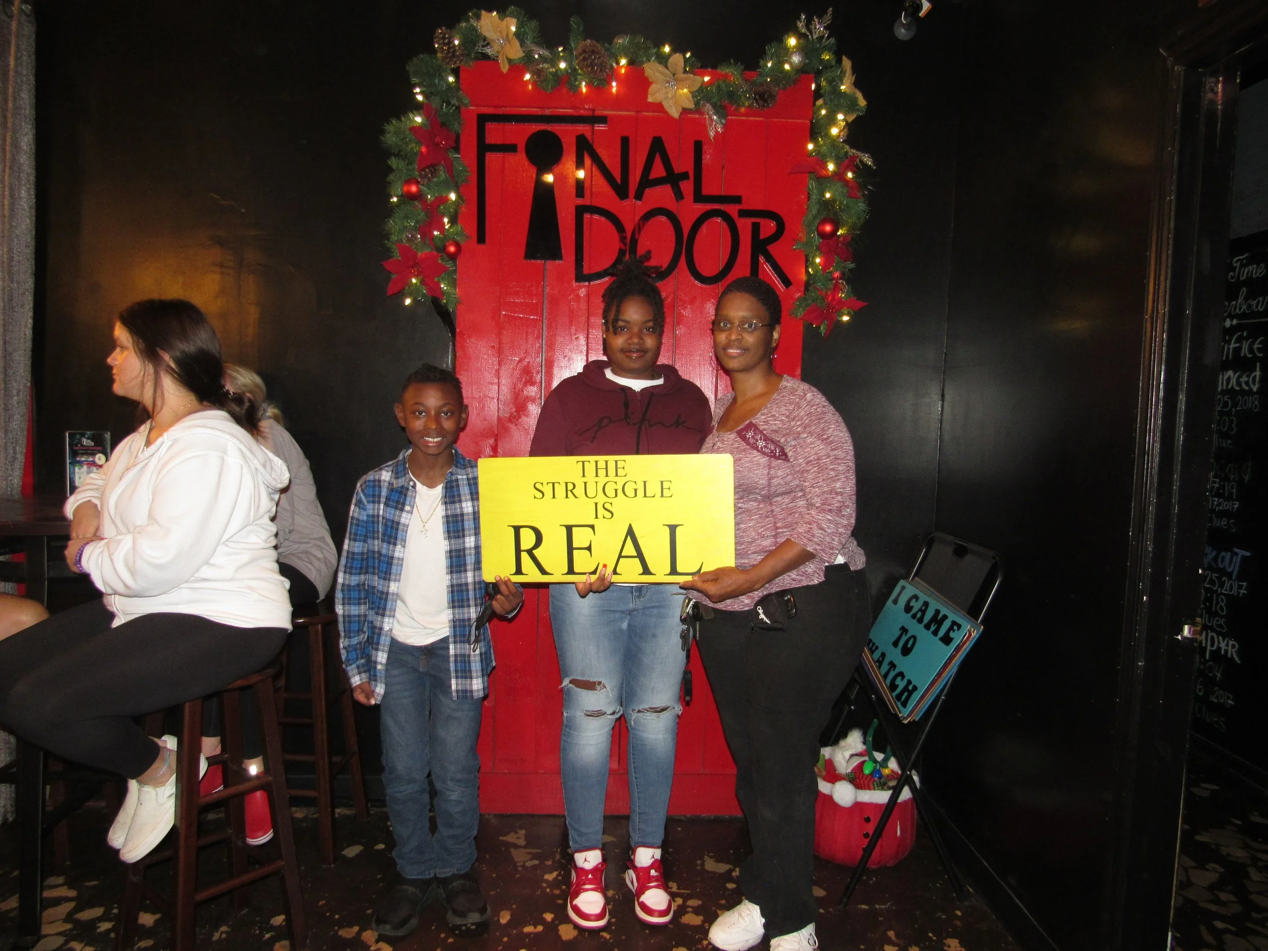 the-final-door-escape-room-columbia-sc-team-photos-01-03-23 (4).JPG