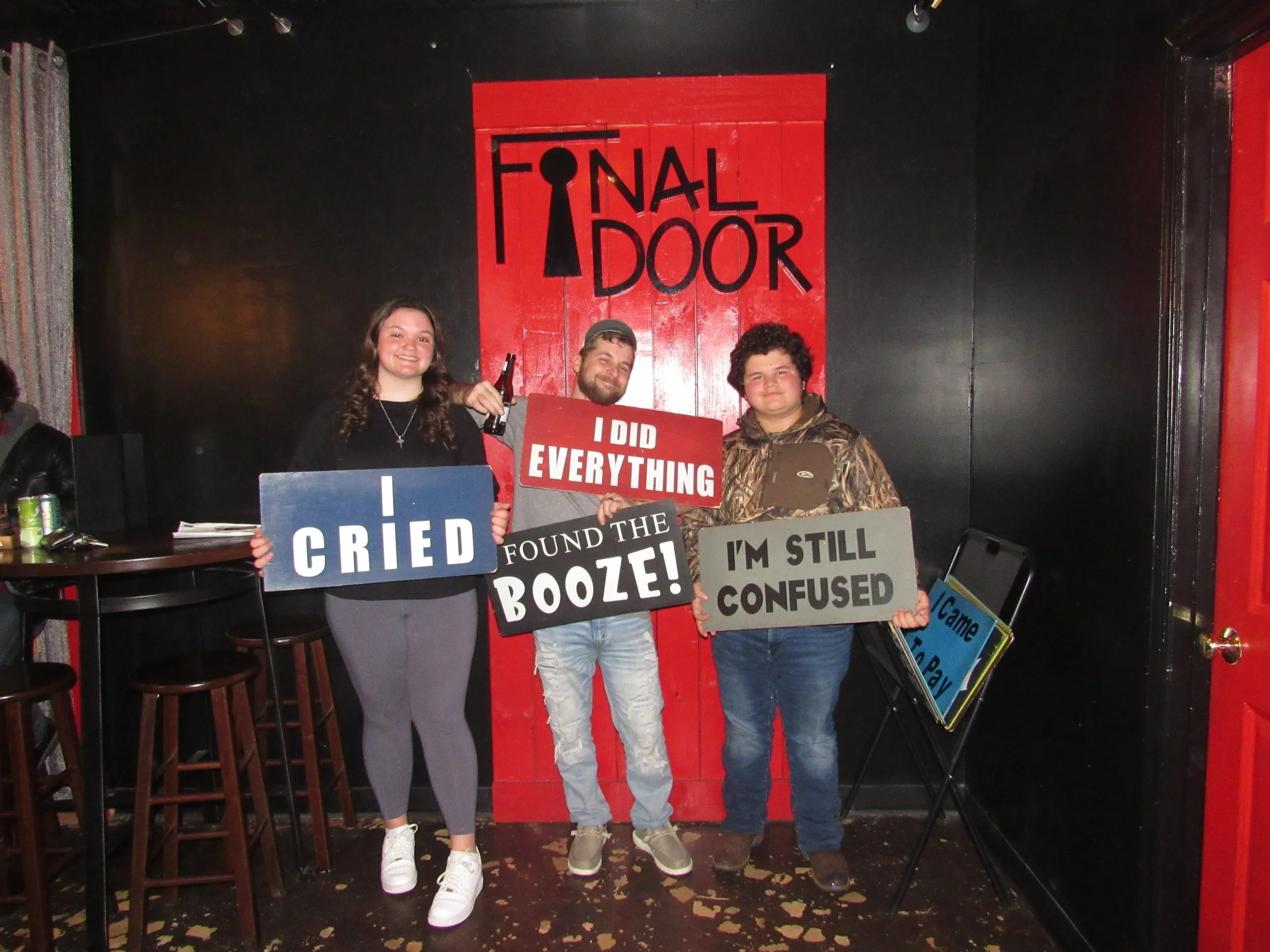 the-final-door-escape-room-columbia-sc-team-photos-01-06-23 (5).JPG