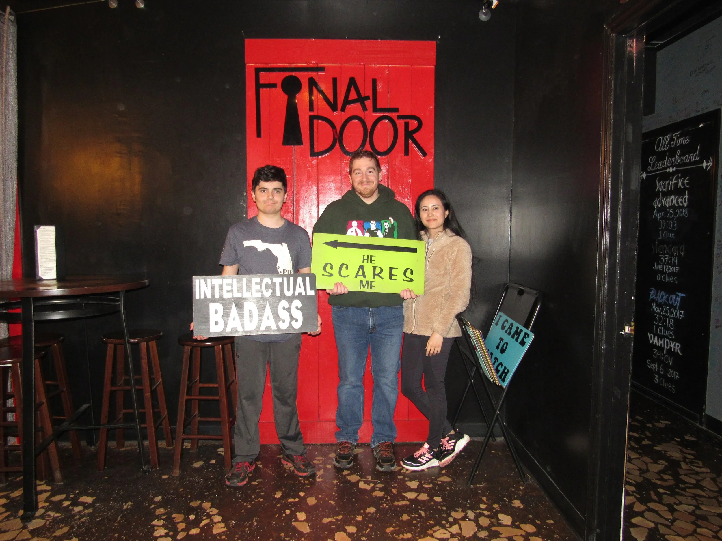 the-final-door-escape-room-columbia-sc-team-photos-01-07-23 (14).JPG