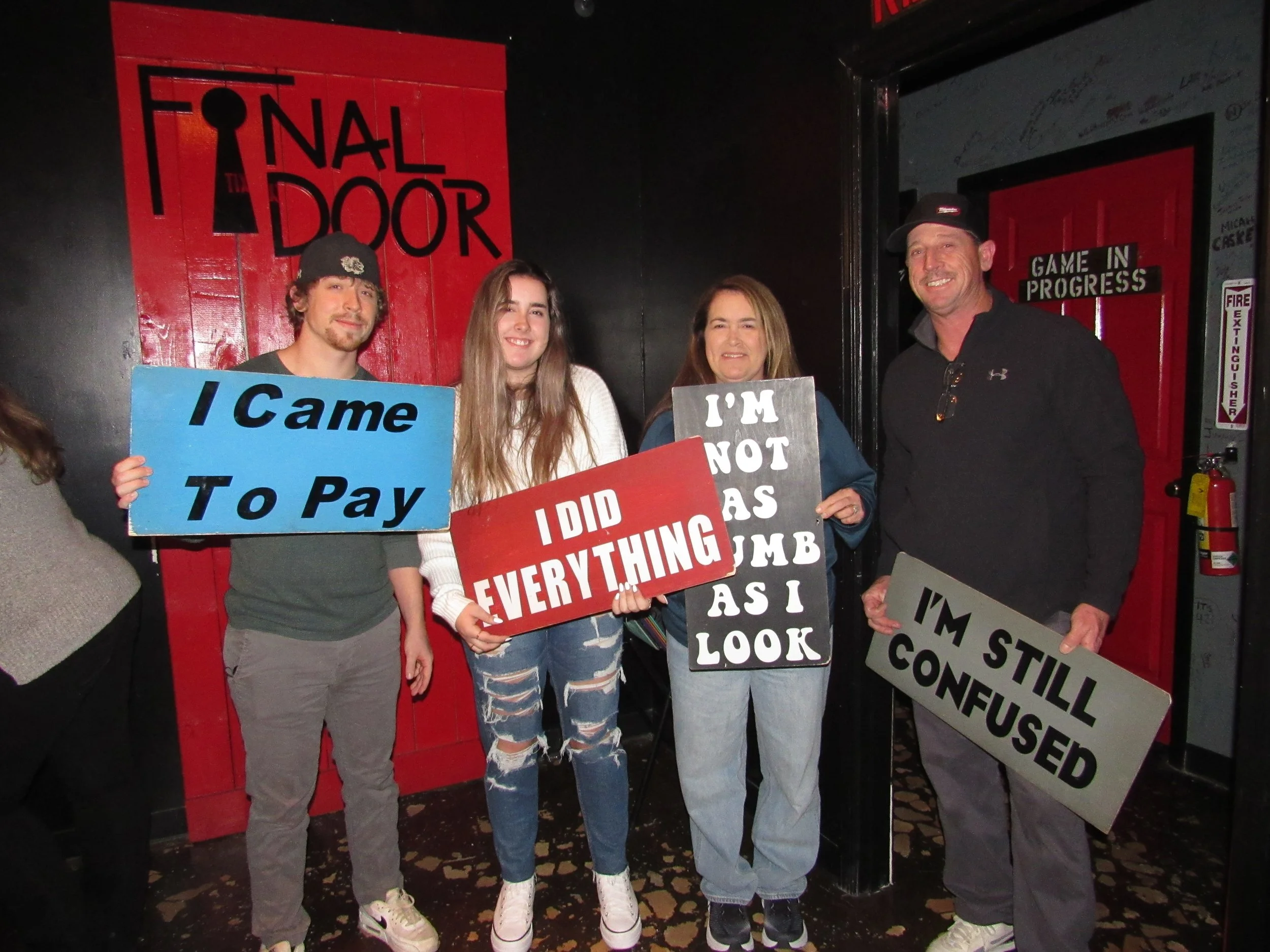 the-final-door-escape-room-columbia-sc-team-photos-01-07-23 (18).JPG