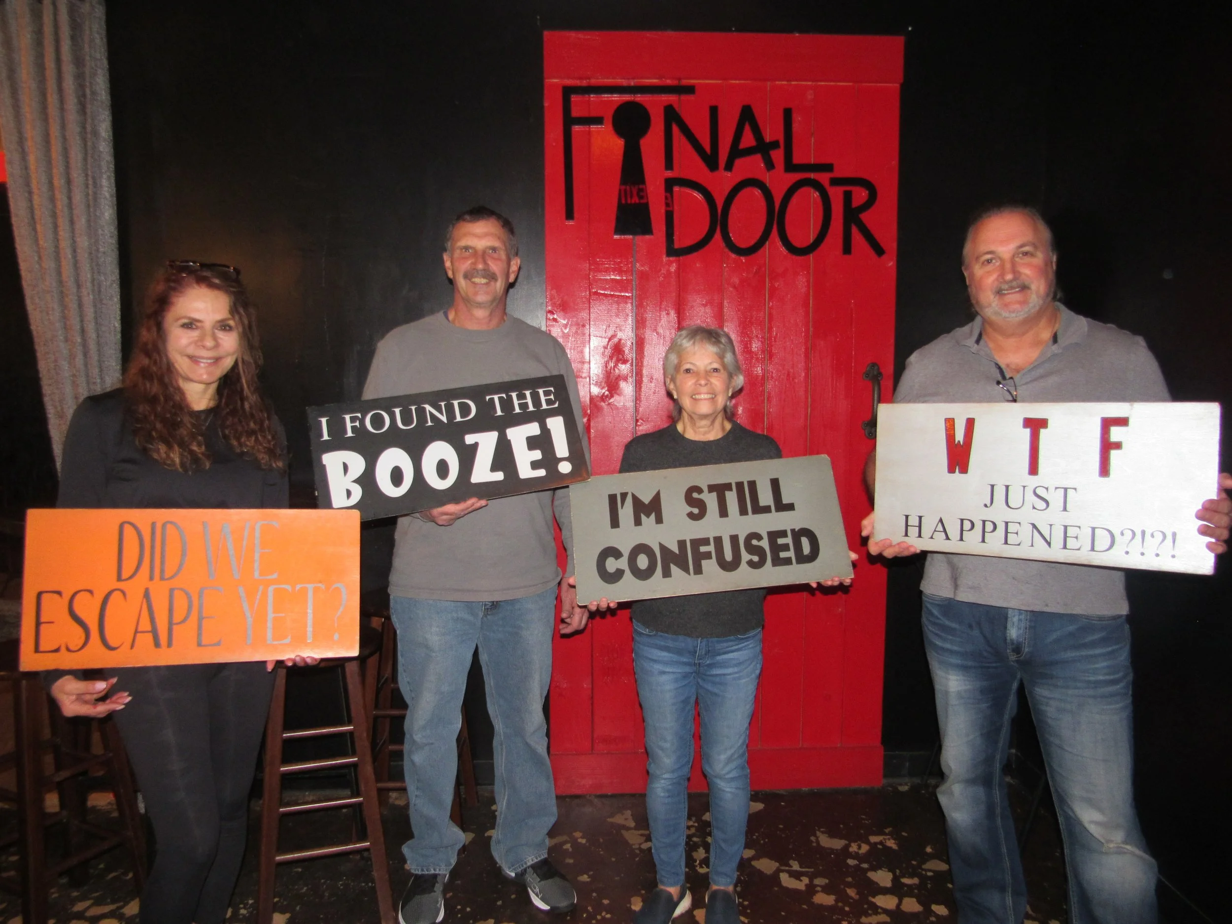 the-final-door-escape-room-columbia-sc-team-photos-01-15-23 (7).JPG