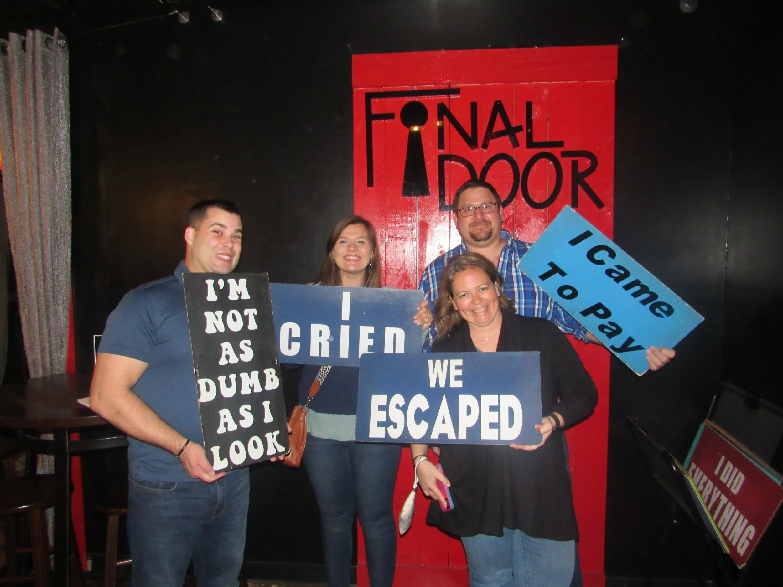 the-final-door-escape-room-columbia-sc-team-photos-01-20-23(3).JPG