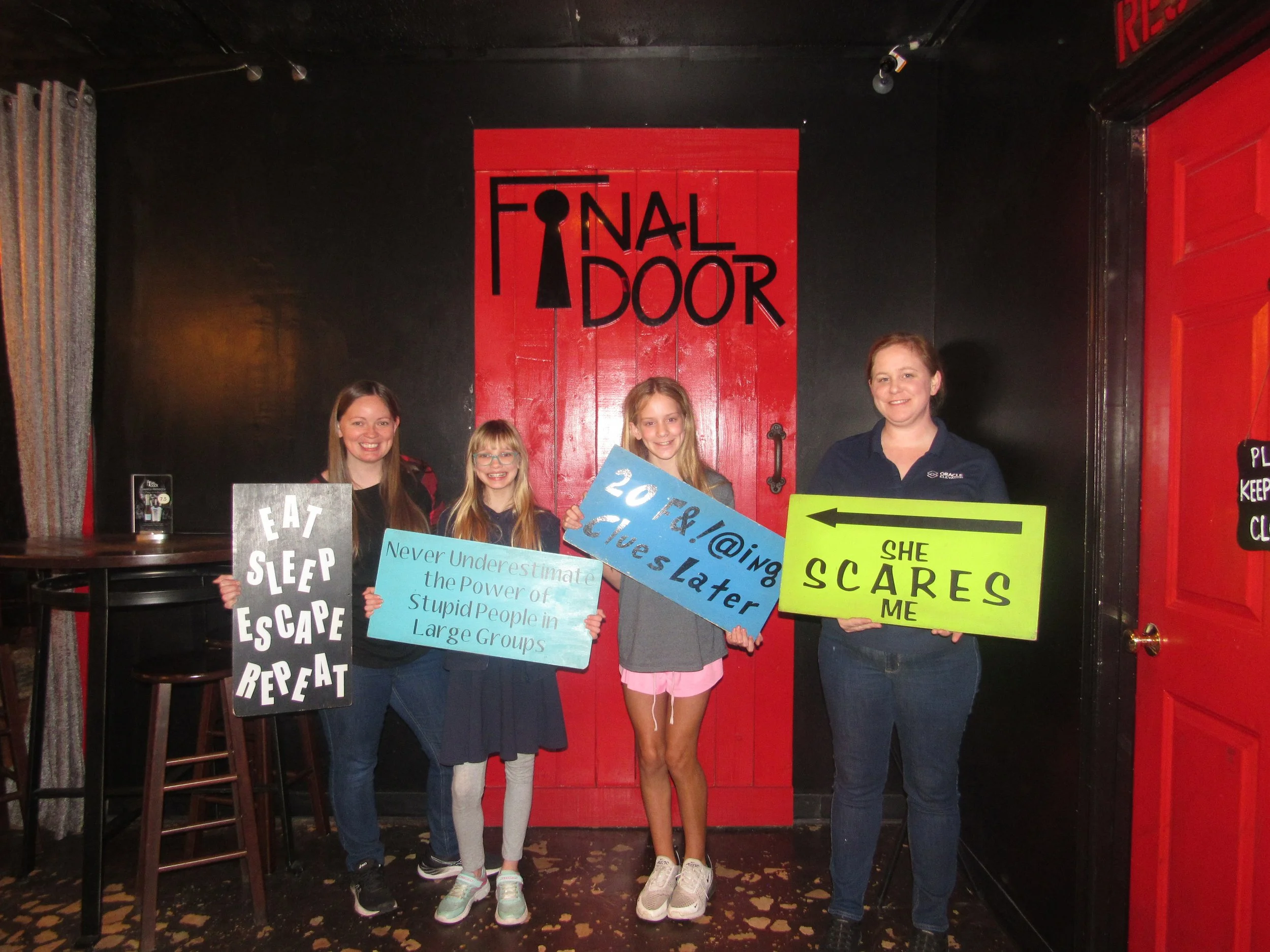 the-final-door-escape-room-columbia-sc-team-photos-01-20-23(4).JPG