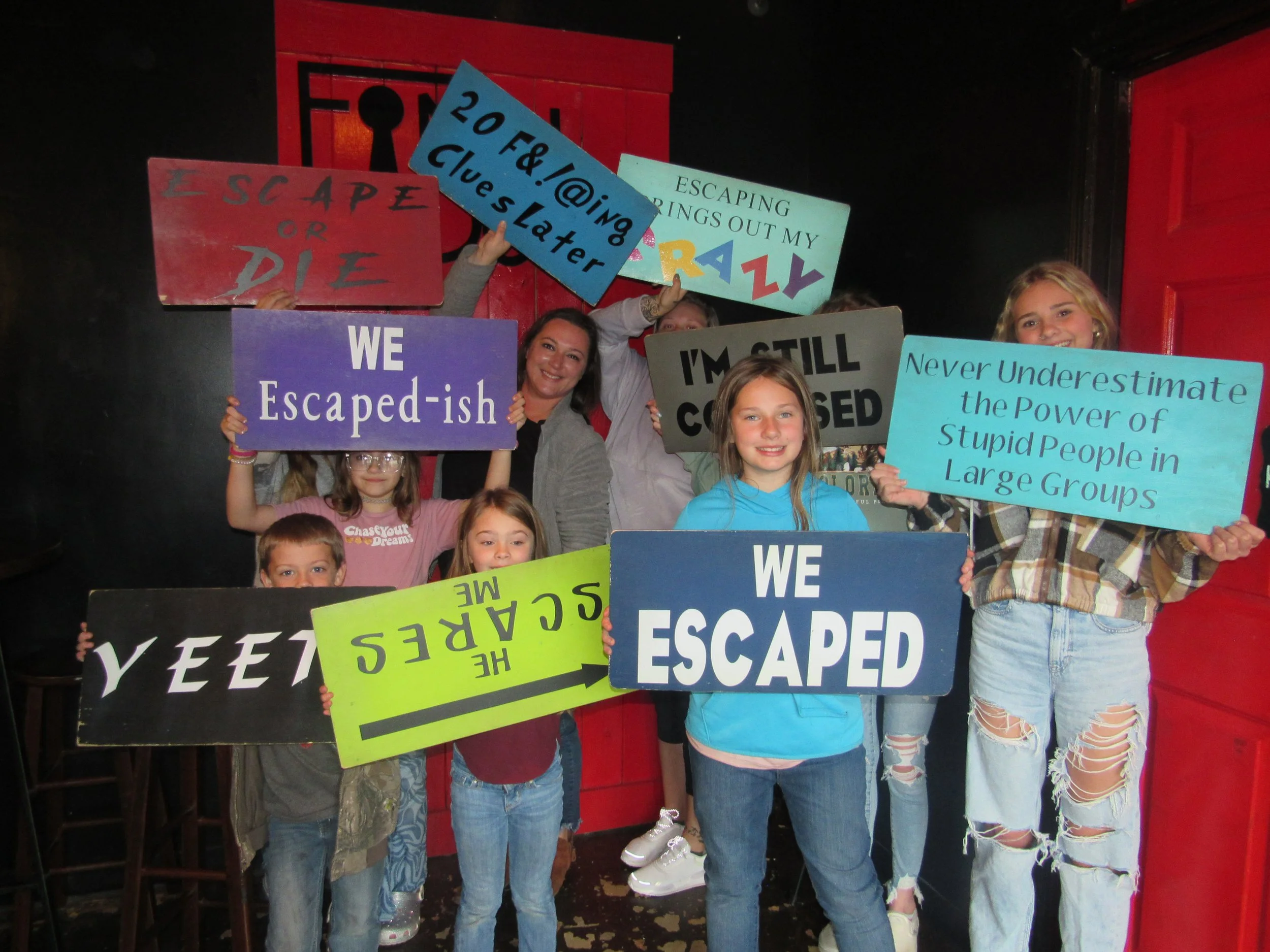 the-final-door-escape-room-columbia-sc-team-photos-01-21-23(10).JPG