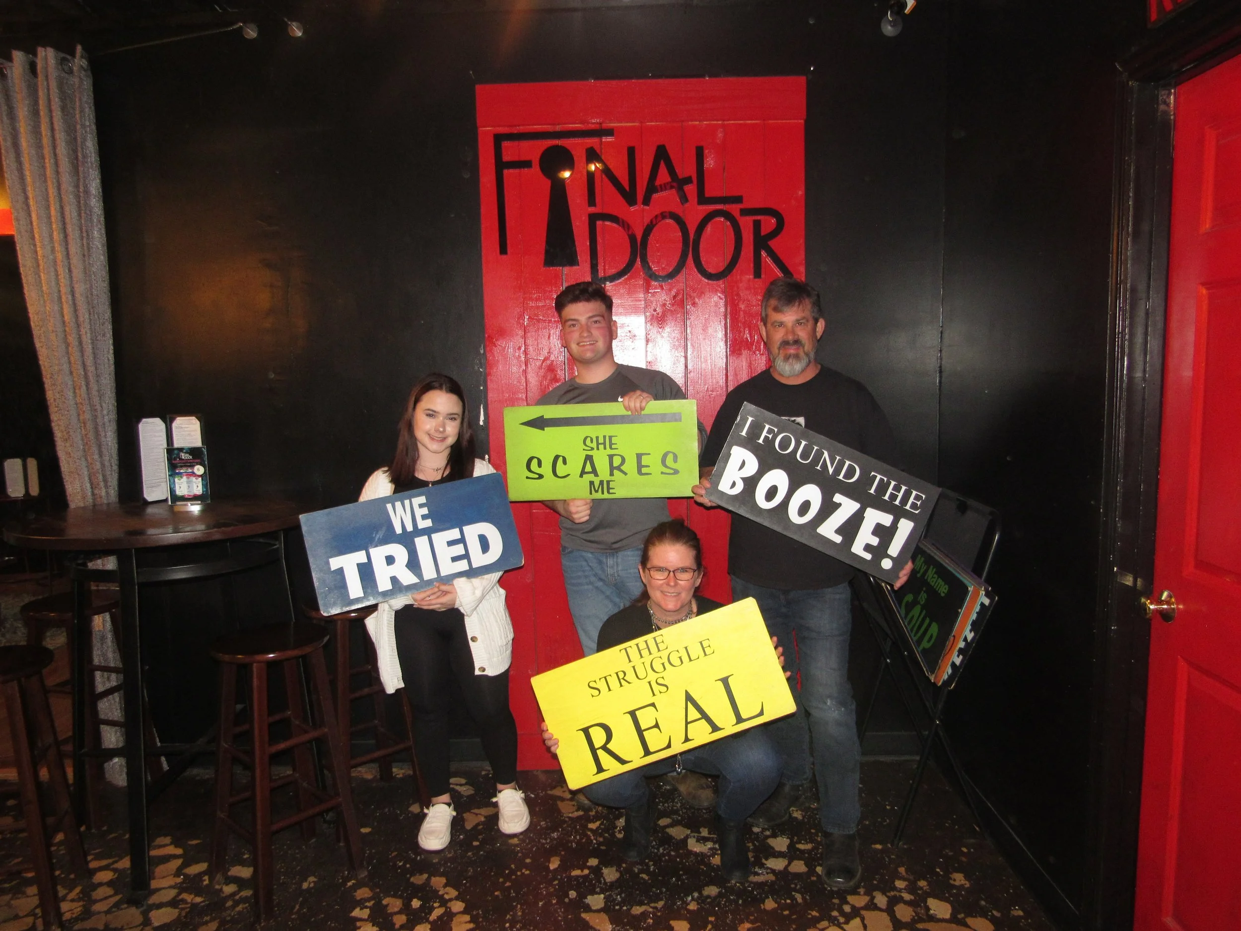 the-final-door-escape-room-columbia-sc-team-photos-01-21-23(21).JPG