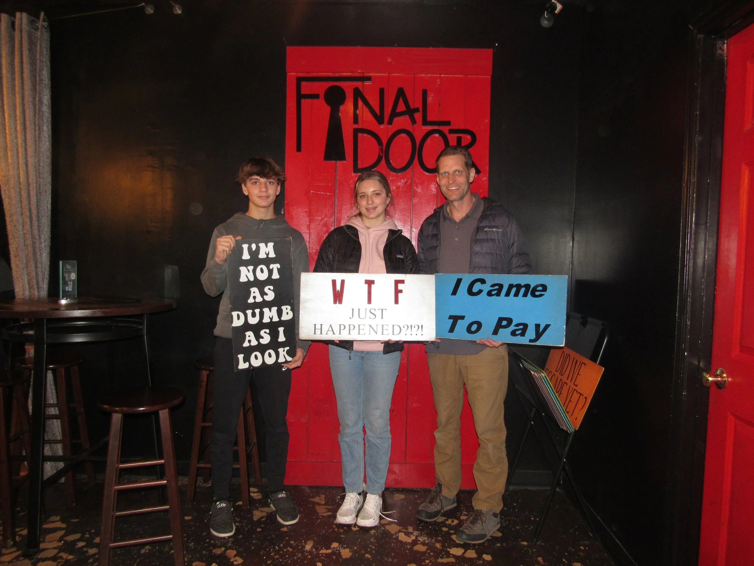the-final-door-escape-room-columbia-sc-team-photos-01-21-23(27).JPG
