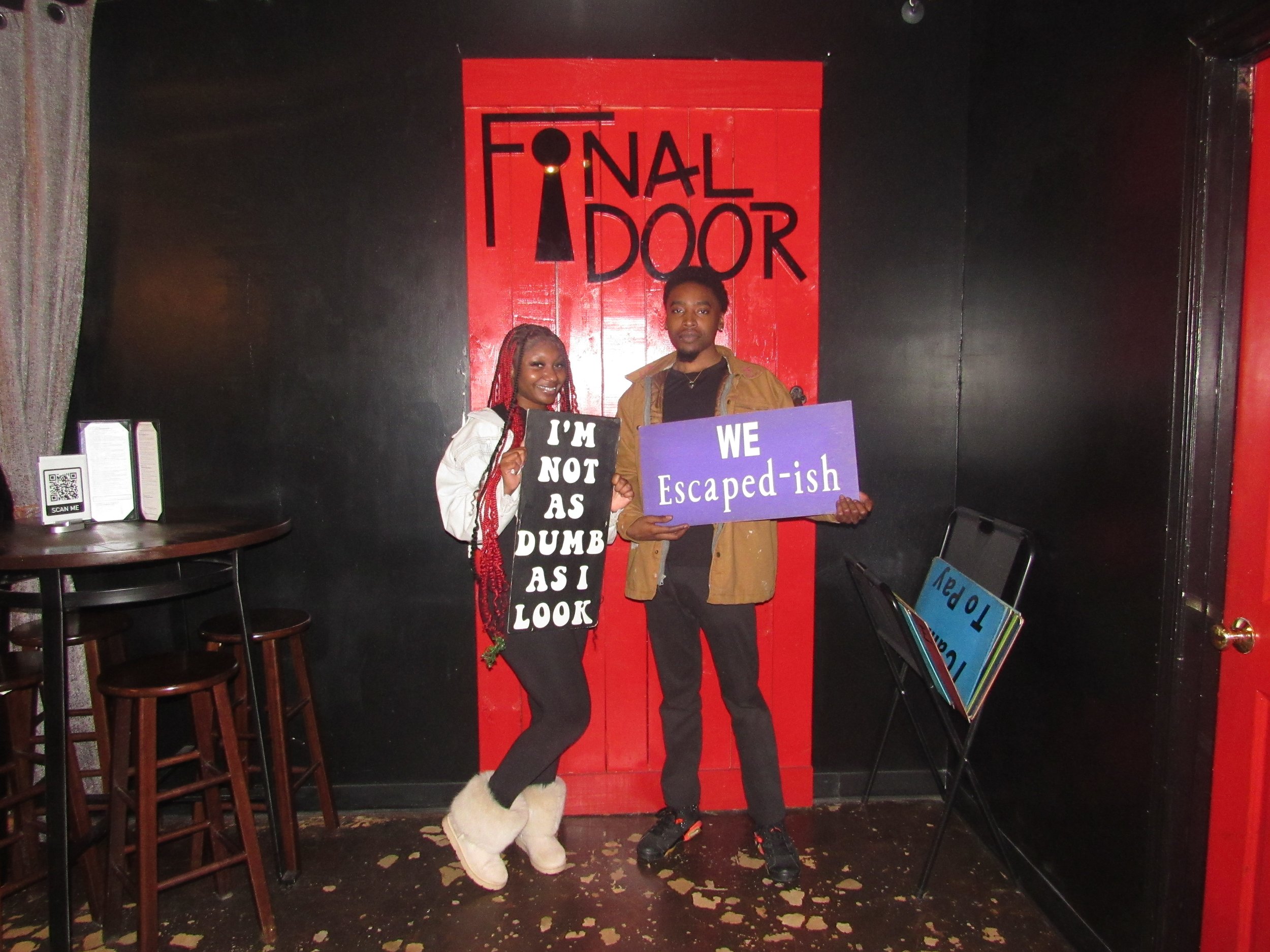 the-final-door-escape-room-columbia-sc-team-photos-01-27-23(12).JPG