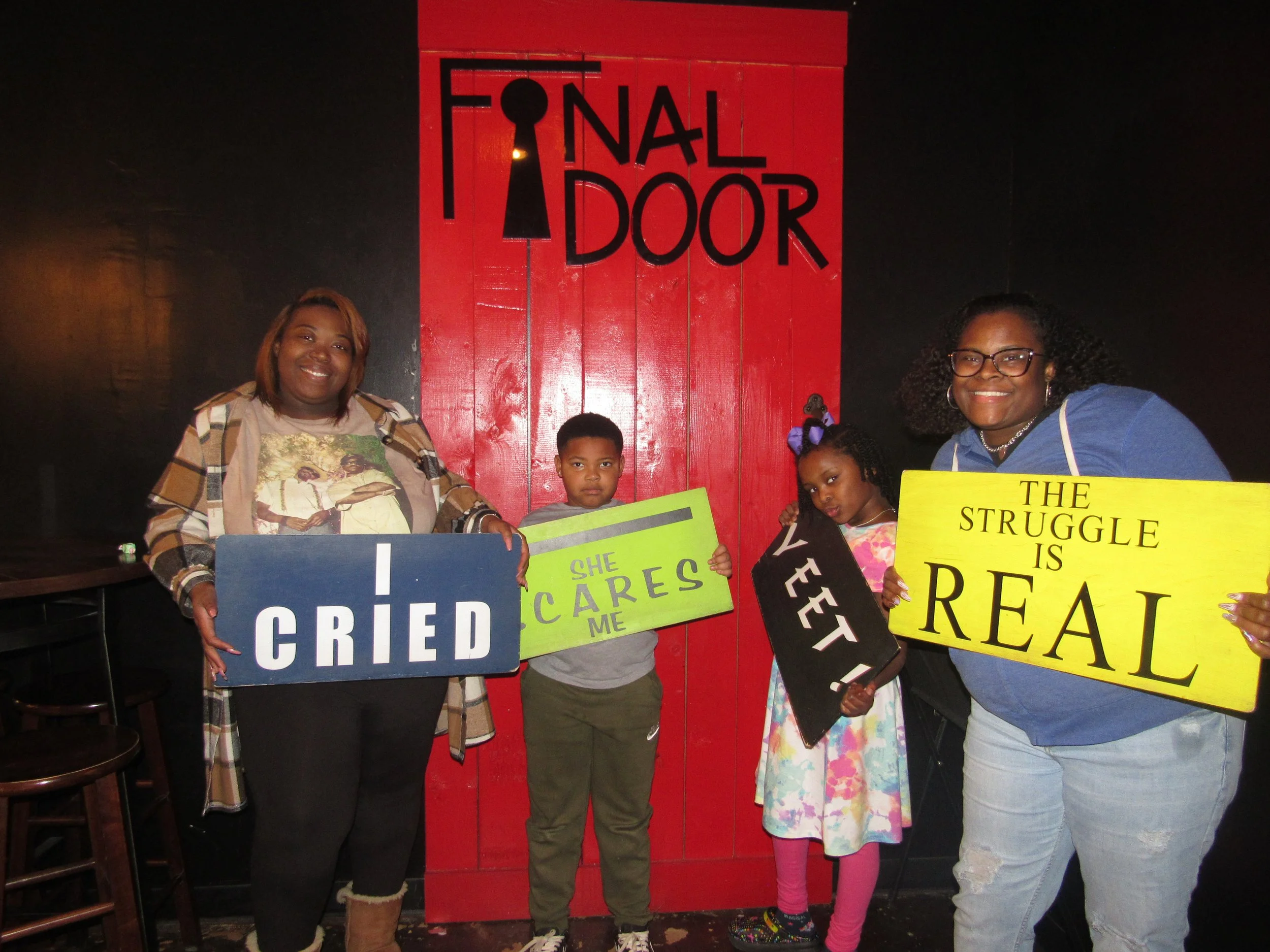 the-final-door-escape-room-columbia-sc-team-photos-01-28-23(5).JPG