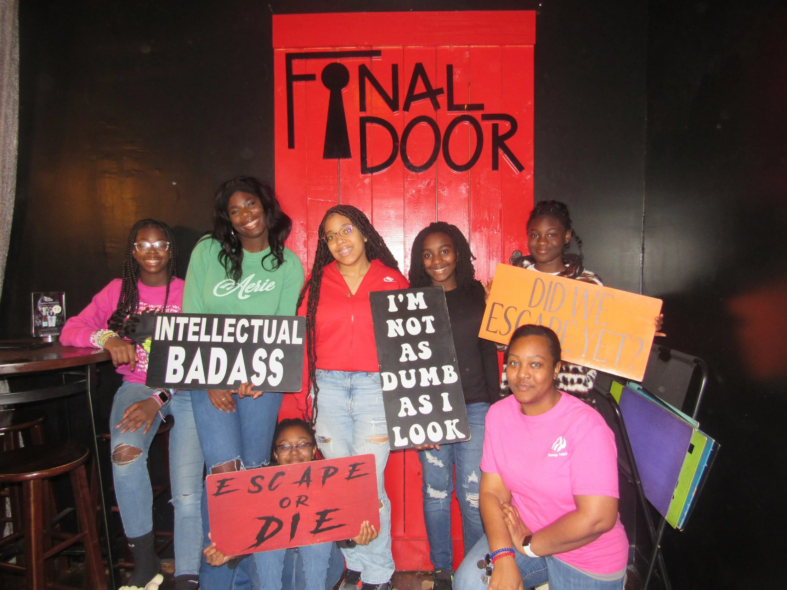 the-final-door-escape-room-columbia-sc-team-photos-01-28-23(14).JPG