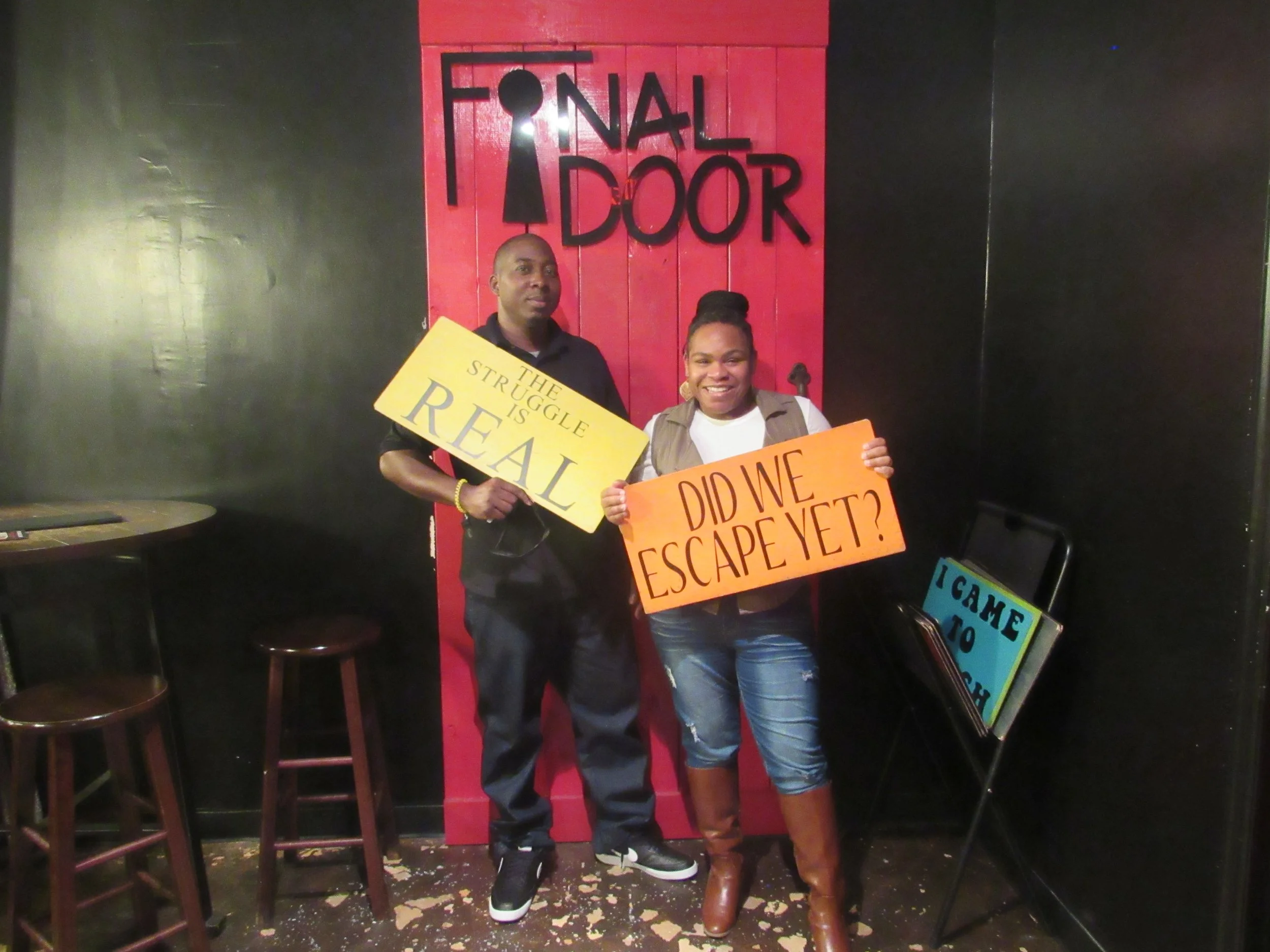 the-final-door-escape-room-columbia-sc-team-photos-02-04-23 (15).JPG