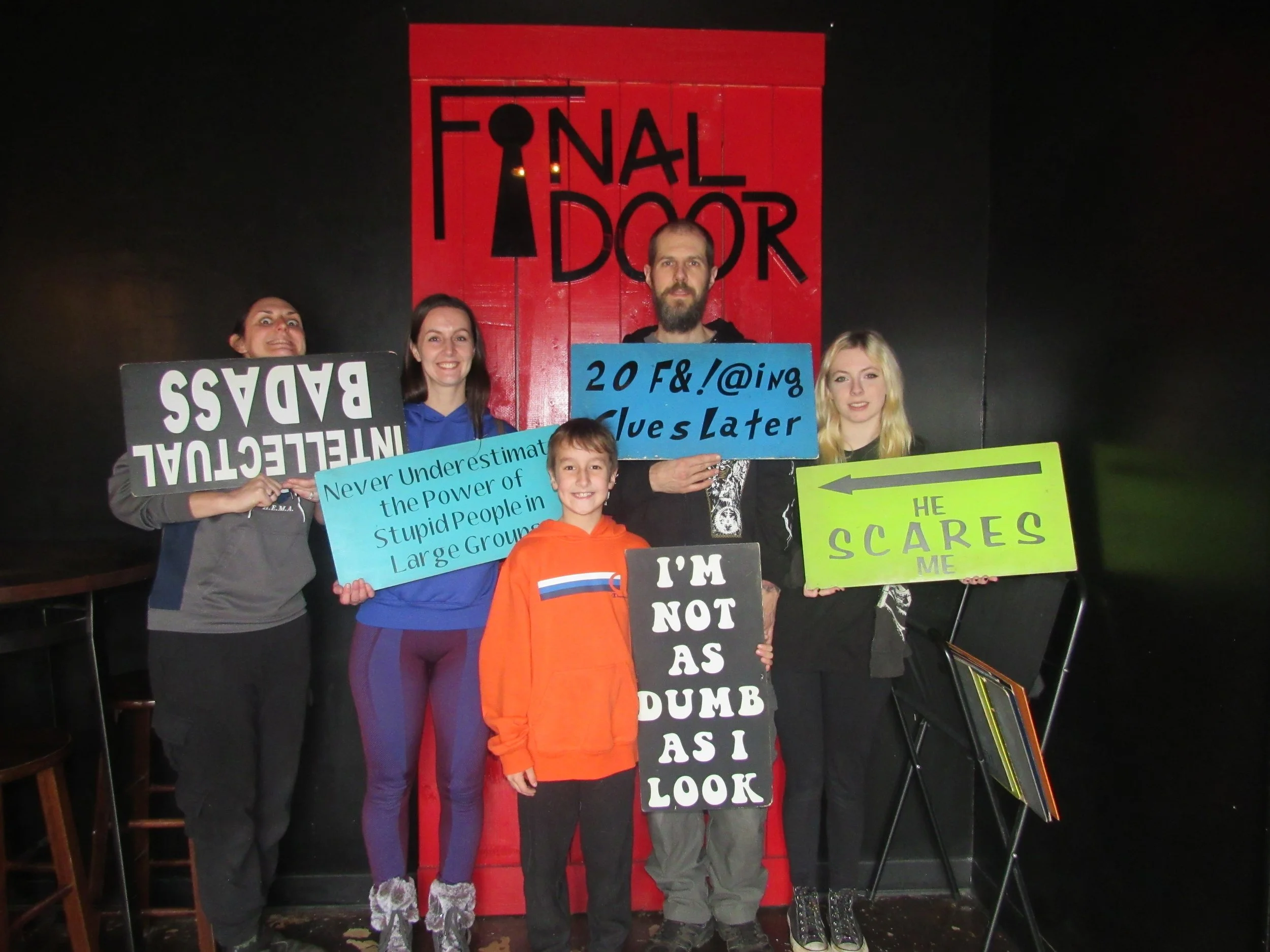 the-final-door-escape-room-columbia-sc-team-photos-02-05-23 (3).JPG