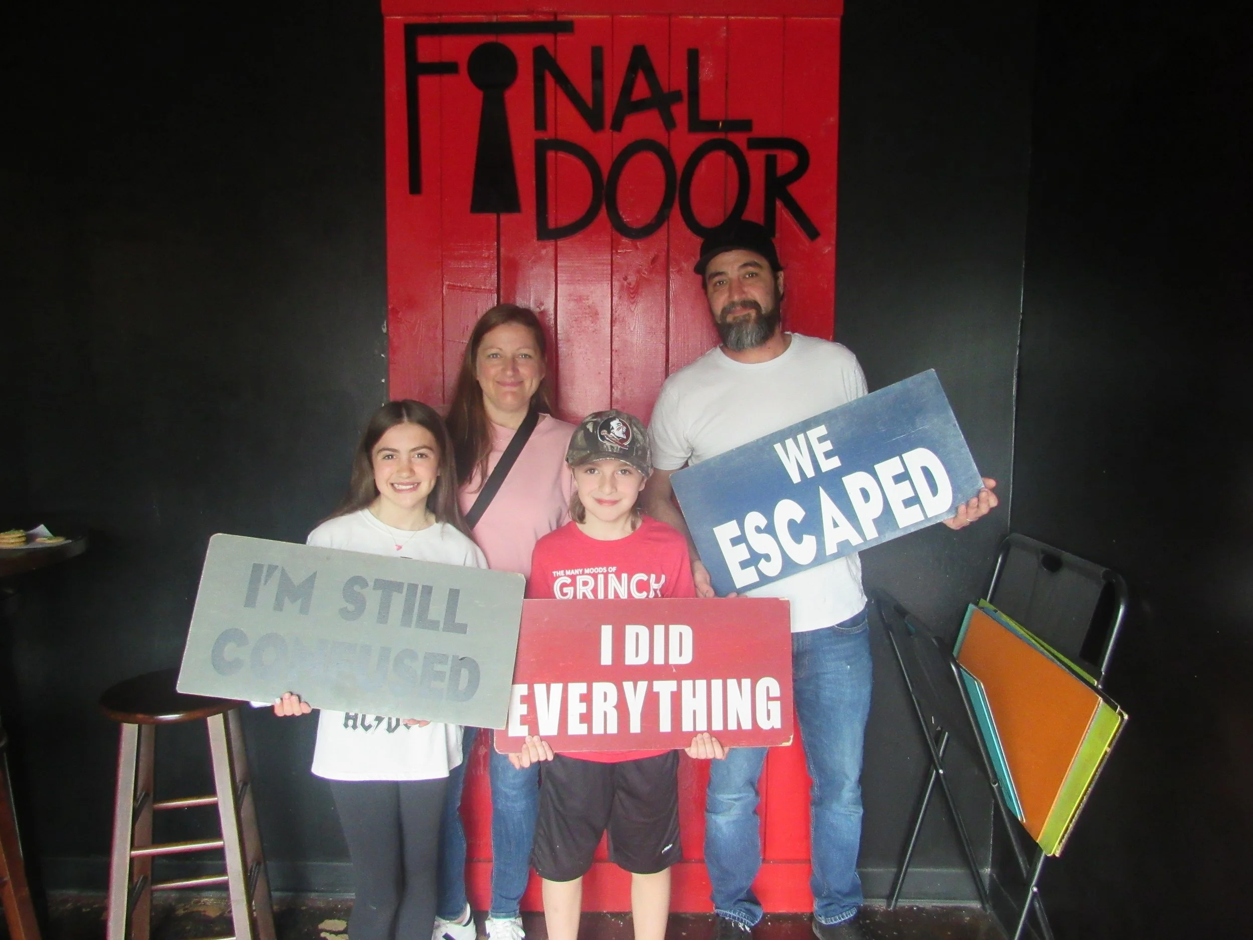 the-final-door-escape-room-columbia-sc-team-photos-02-26-23 (4).JPG
