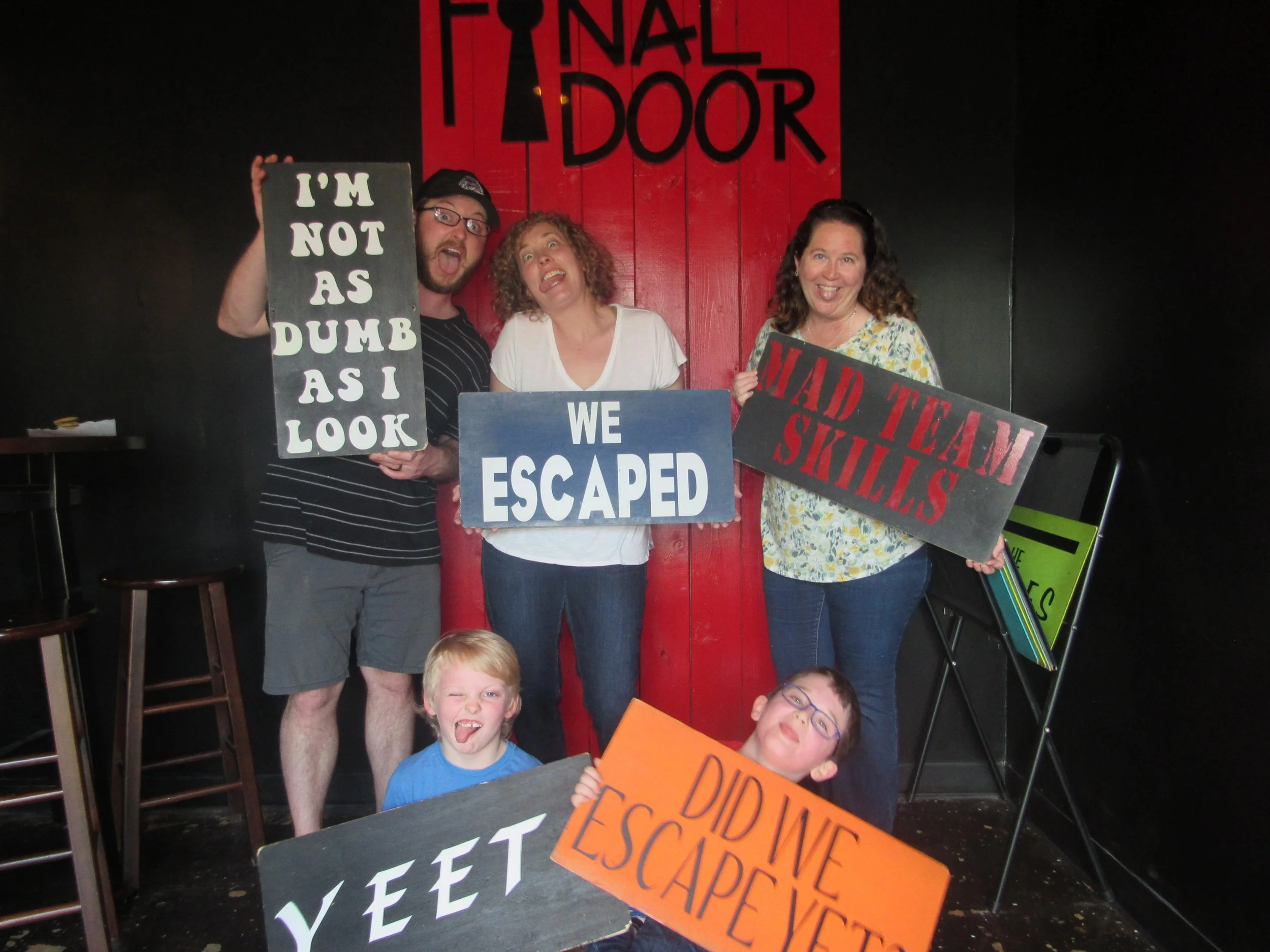 the-final-door-escape-room-columbia-sc-team-photos-02-26-23 (10).JPG