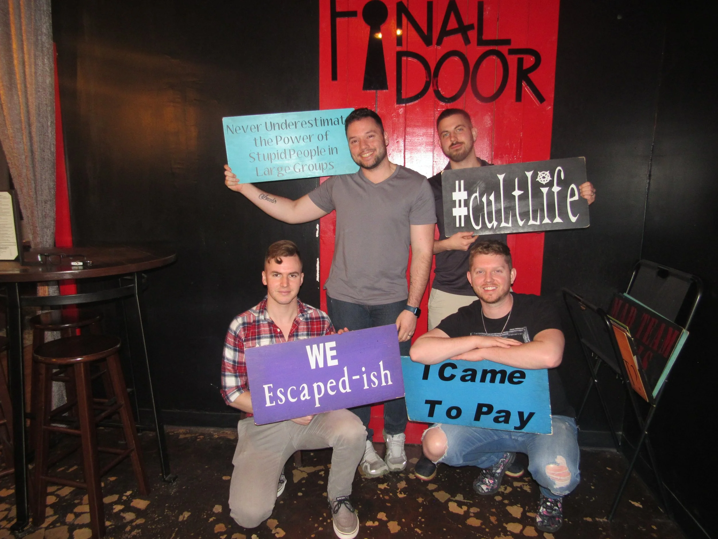 the-final-door-escape-room-columbia-sc-team-photos-03-05-23  (6).JPG