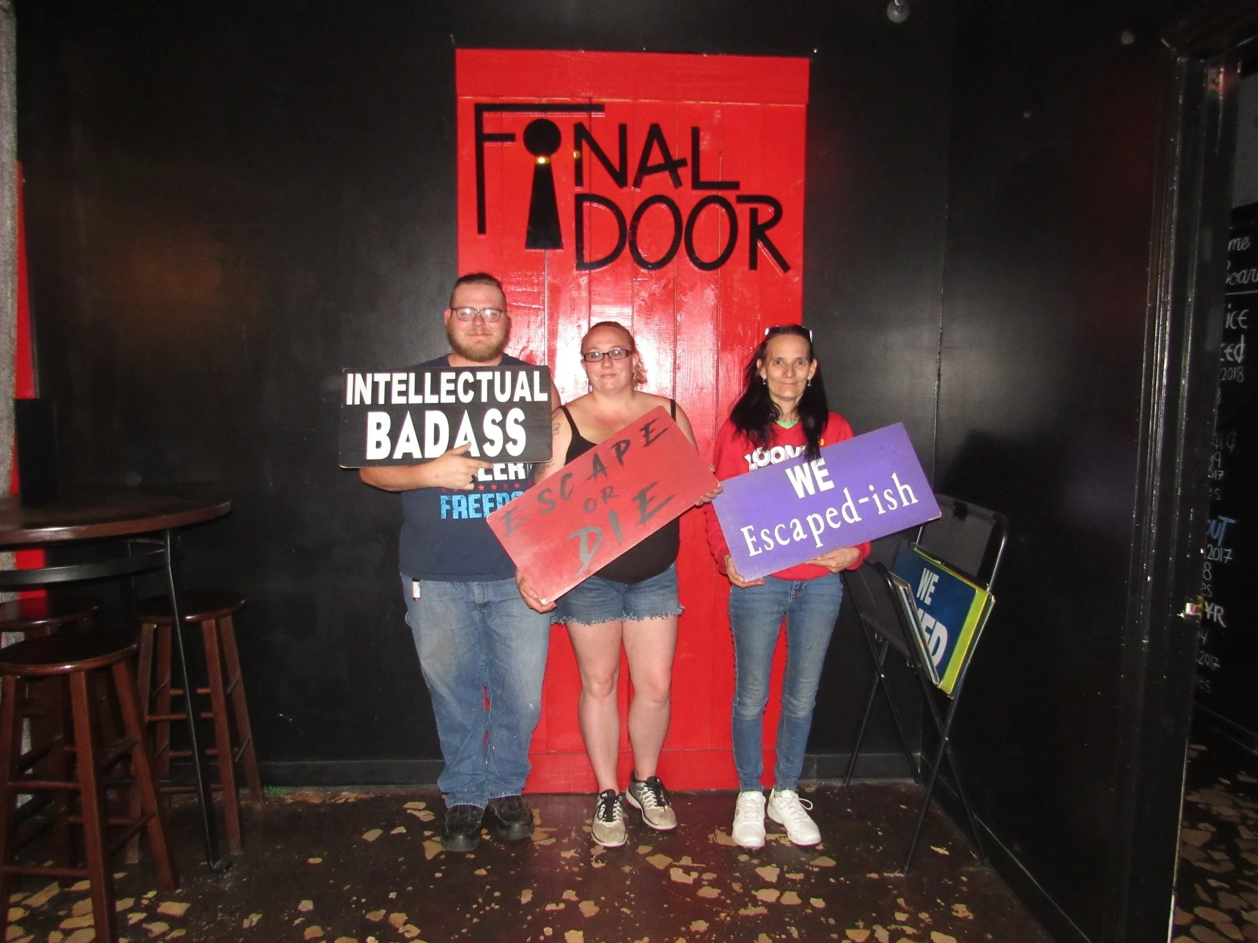 the-final-door-escape-room-columbia-sc-team-photos-03-07-23  (2).JPG