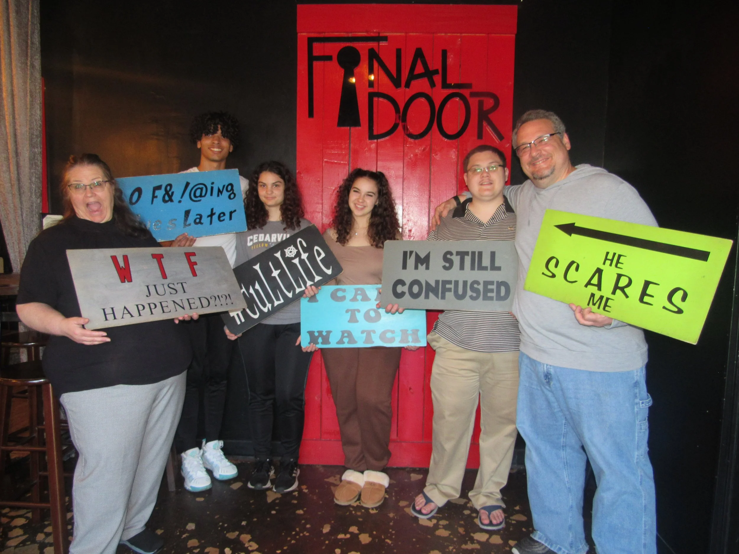 the-final-door-escape-room-columbia-sc-team-photos-03-08-23  (1).JPG