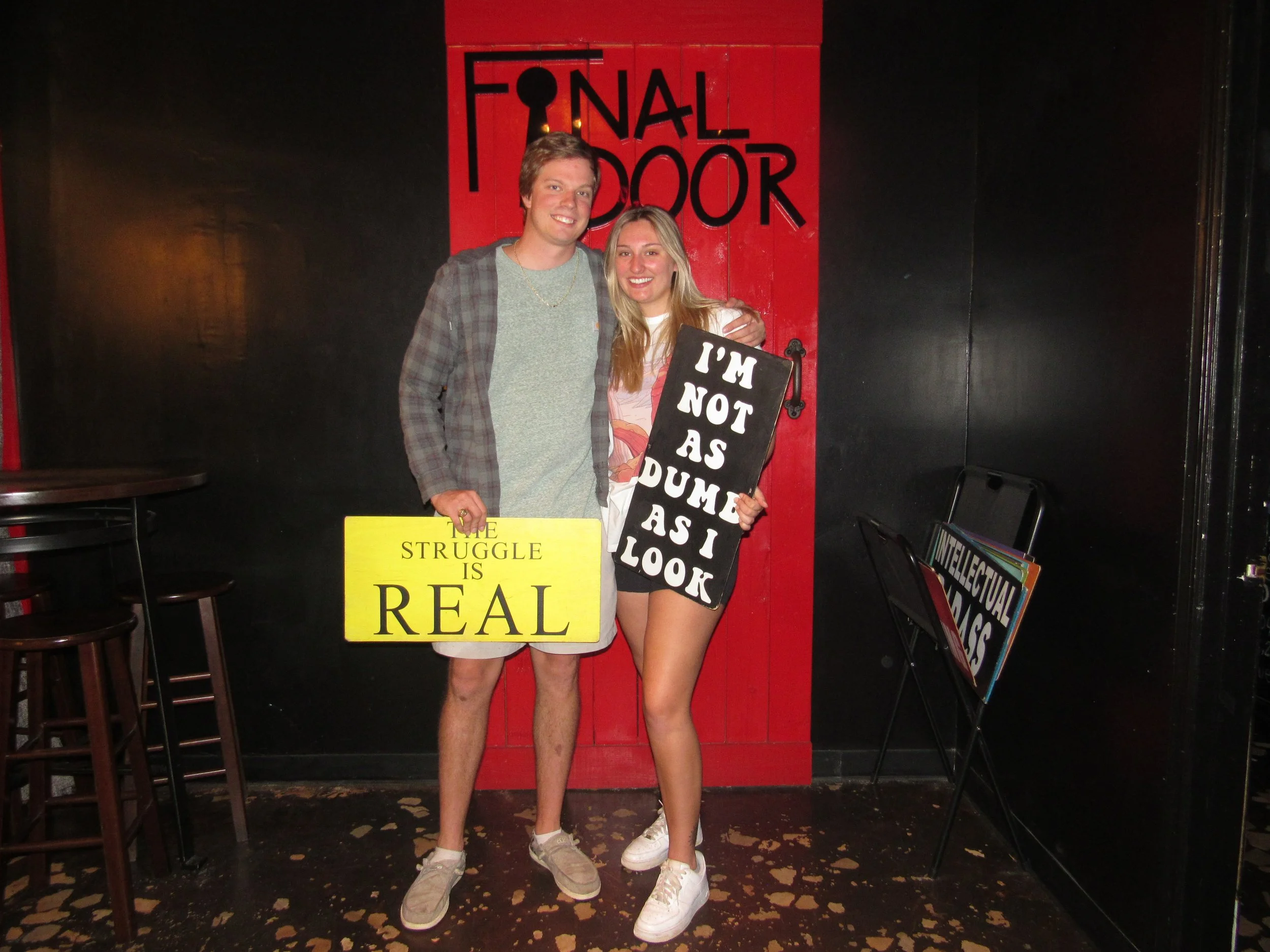 the-final-door-escape-room-columbia-sc-team-photos-03-09-23  (5).JPG
