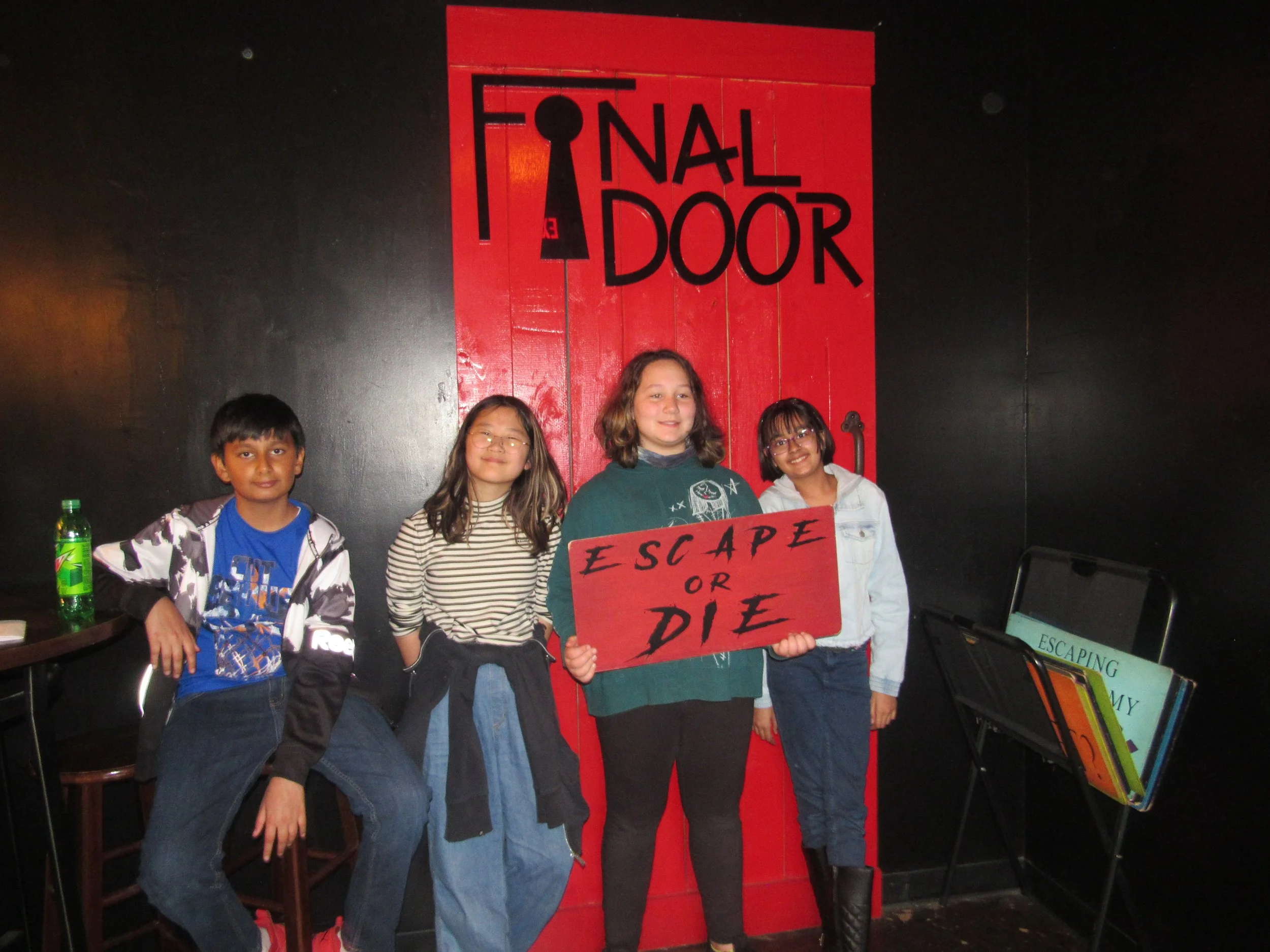 the-final-door-escape-room-columbia-sc-team-photos-03-12-23  (8).JPG