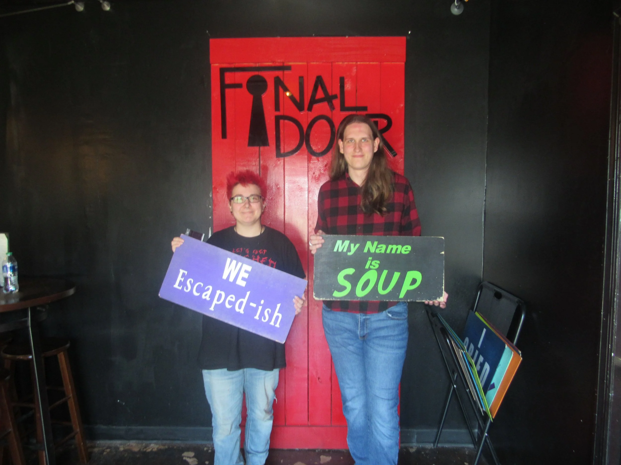 the-final-door-escape-room-columbia-sc-team-photos-03-18-23 (11).JPG
