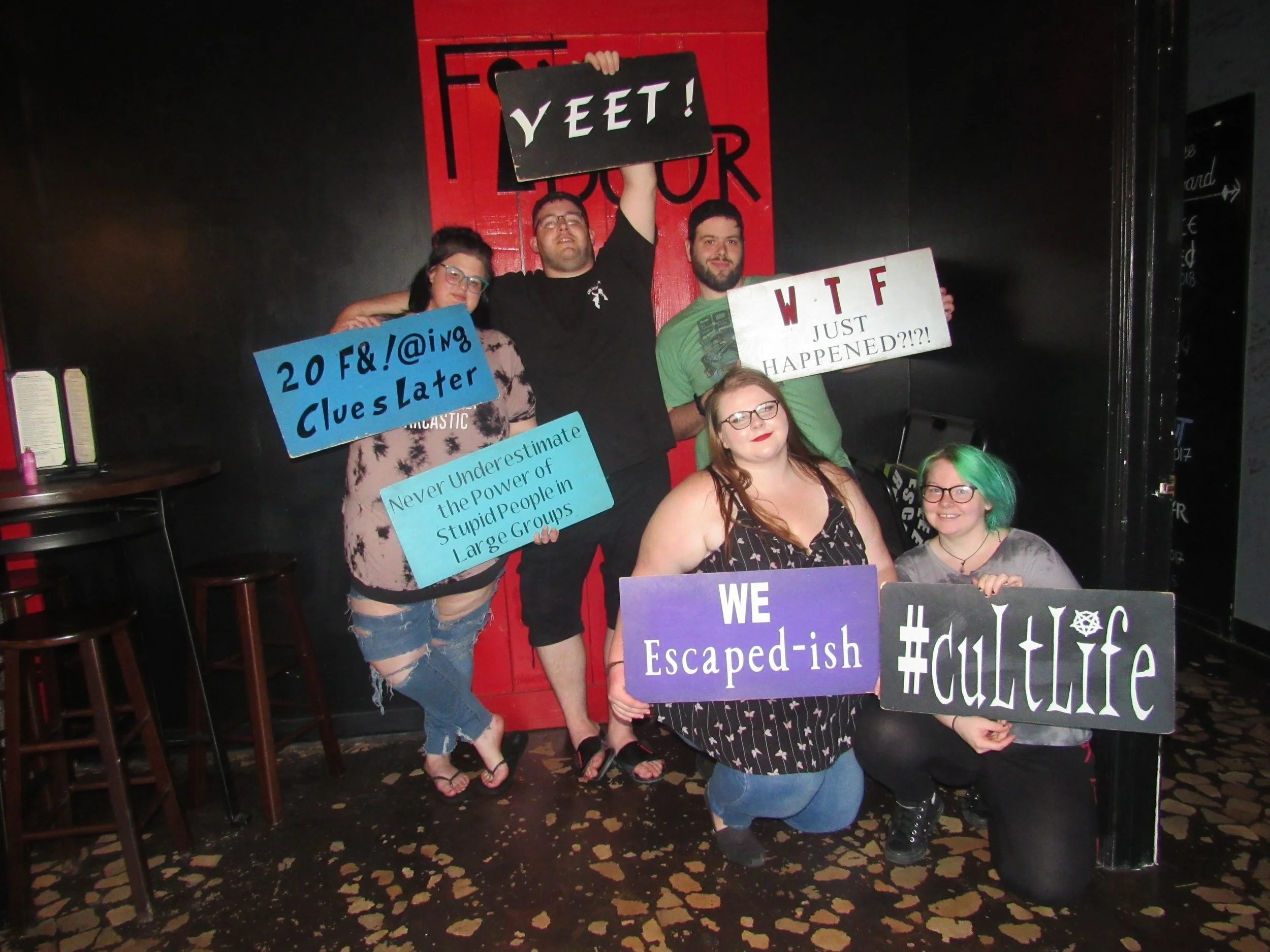 the-final-door-escape-room-columbia-sc-team-photos-03-24-23 (4).JPG