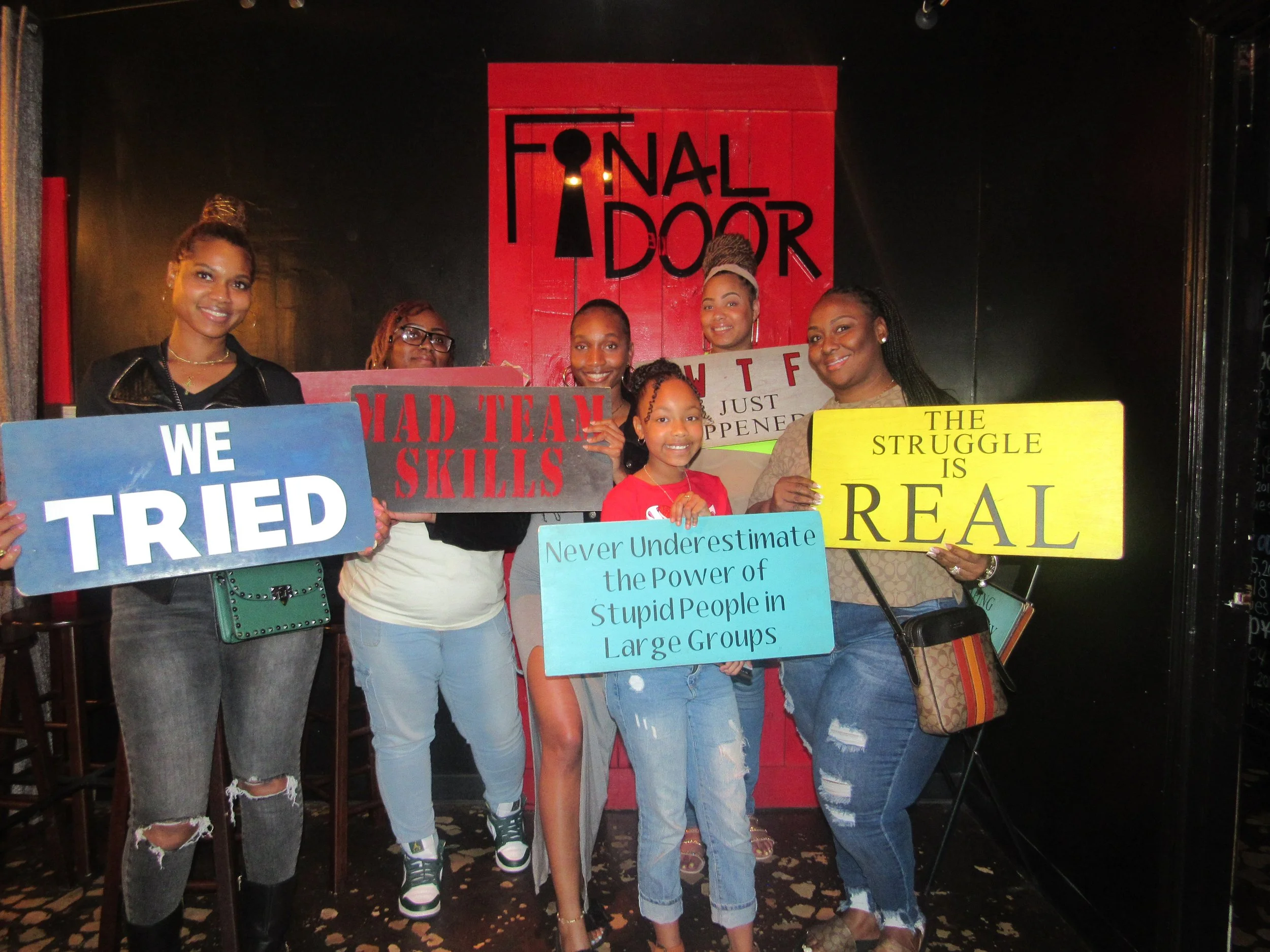 the-final-door-escape-room-columbia-sc-team-photos-04-01-23 (15).JPG